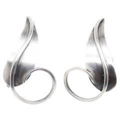 Orecchini a foglia con chiusura a vite in argento di Paul Lobel, vintage, modernista della metà del secolo.