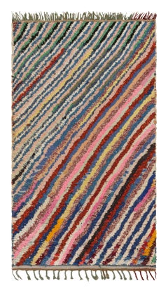 Tapis marocain vintage transitionnel du milieu du siècle en laine multicolore de Rug & Kilim