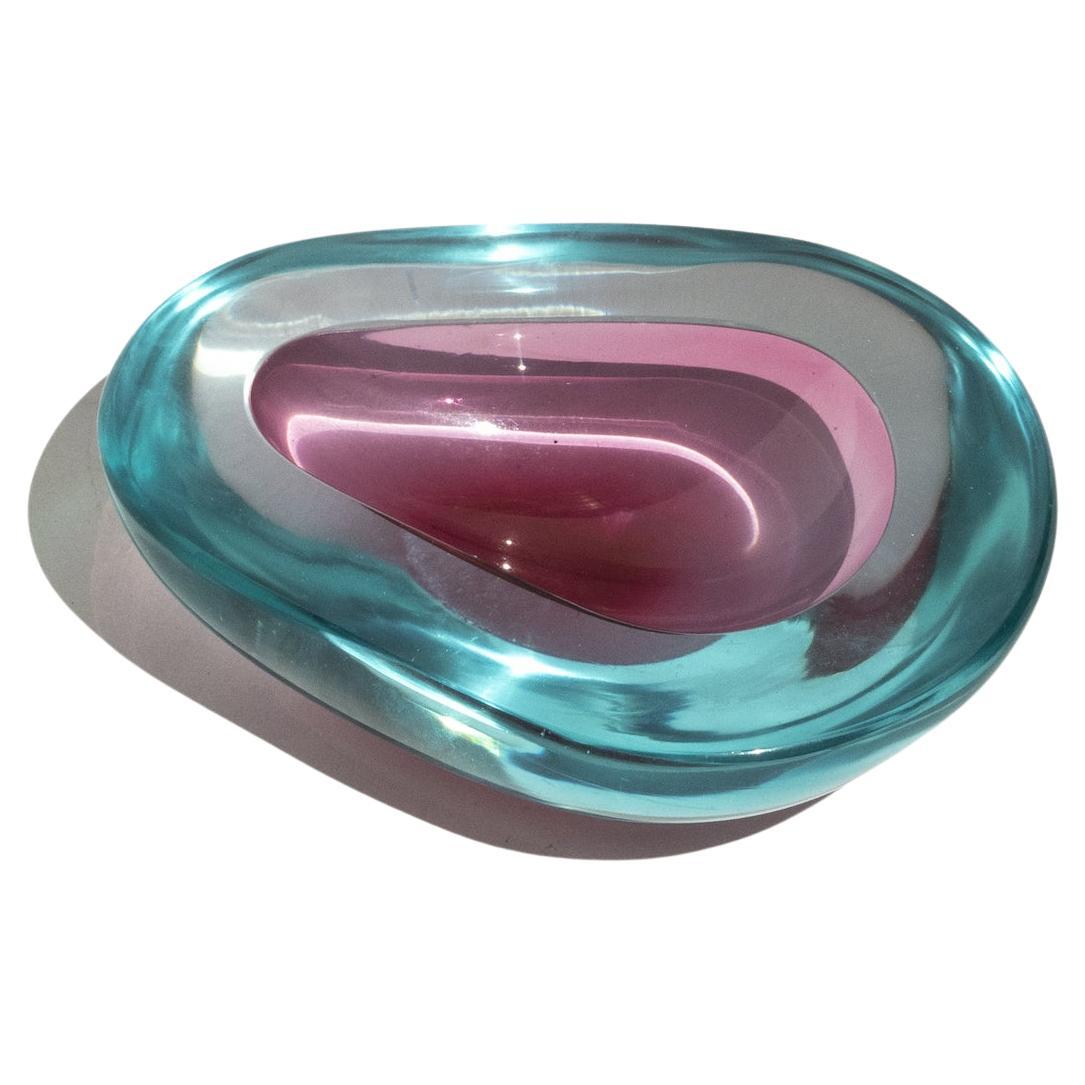 Vintage Mid-Century Murano Glass Bowl in Sommerso Glass, Flavio Poli Stye For Sale