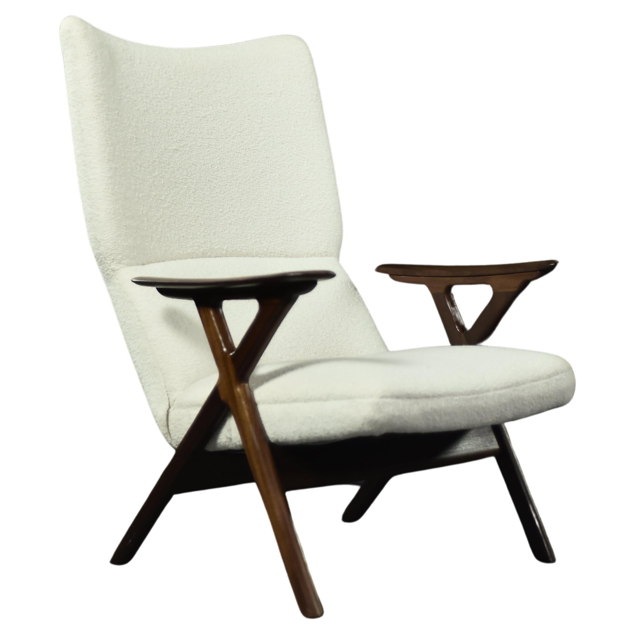Vintage Mid-Century Norway Modern Teak & White Boucle Fabric High Lounge Chair For Sale