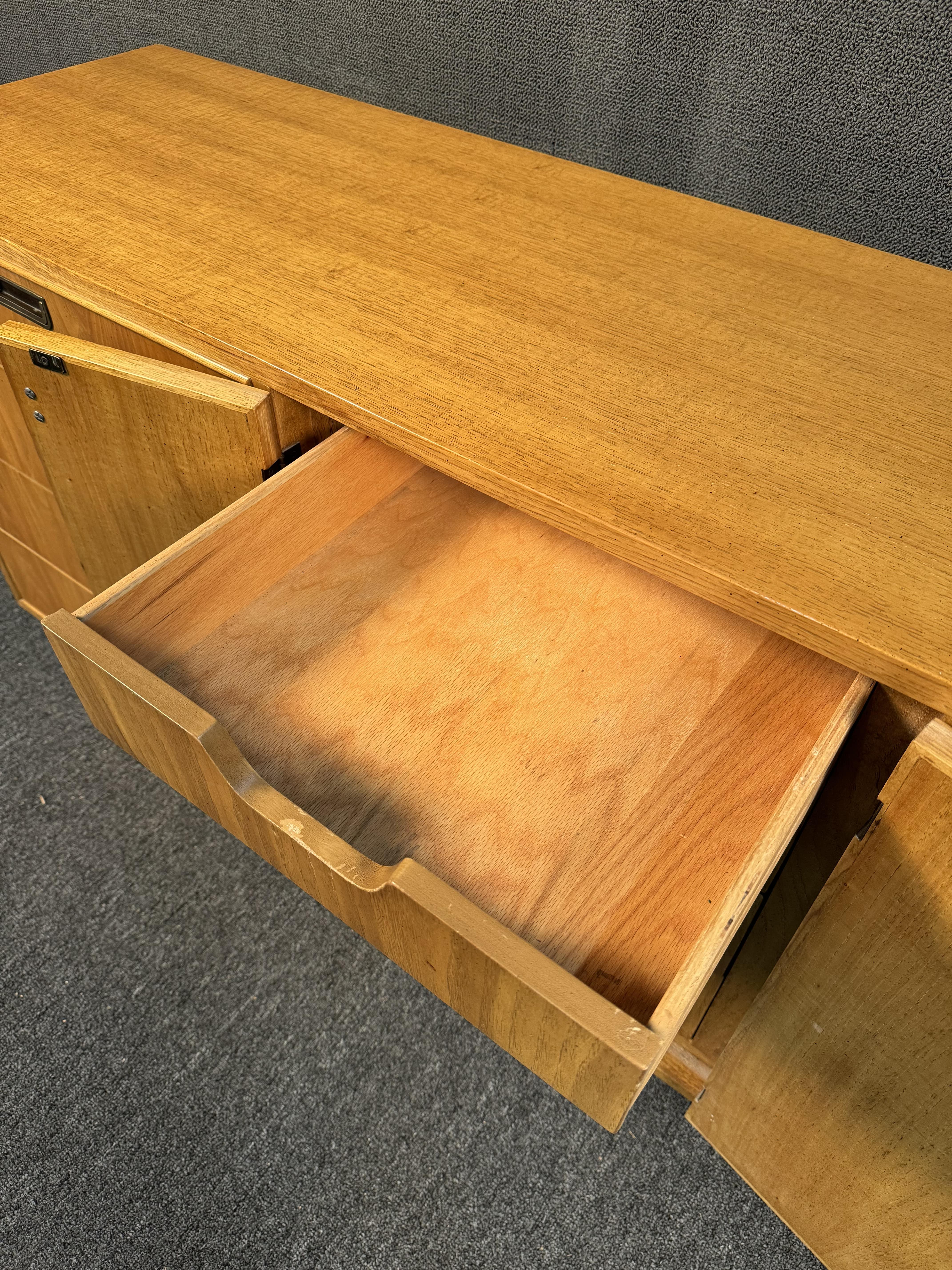 Vintage Mid-Century Oak Dresser For Sale 8