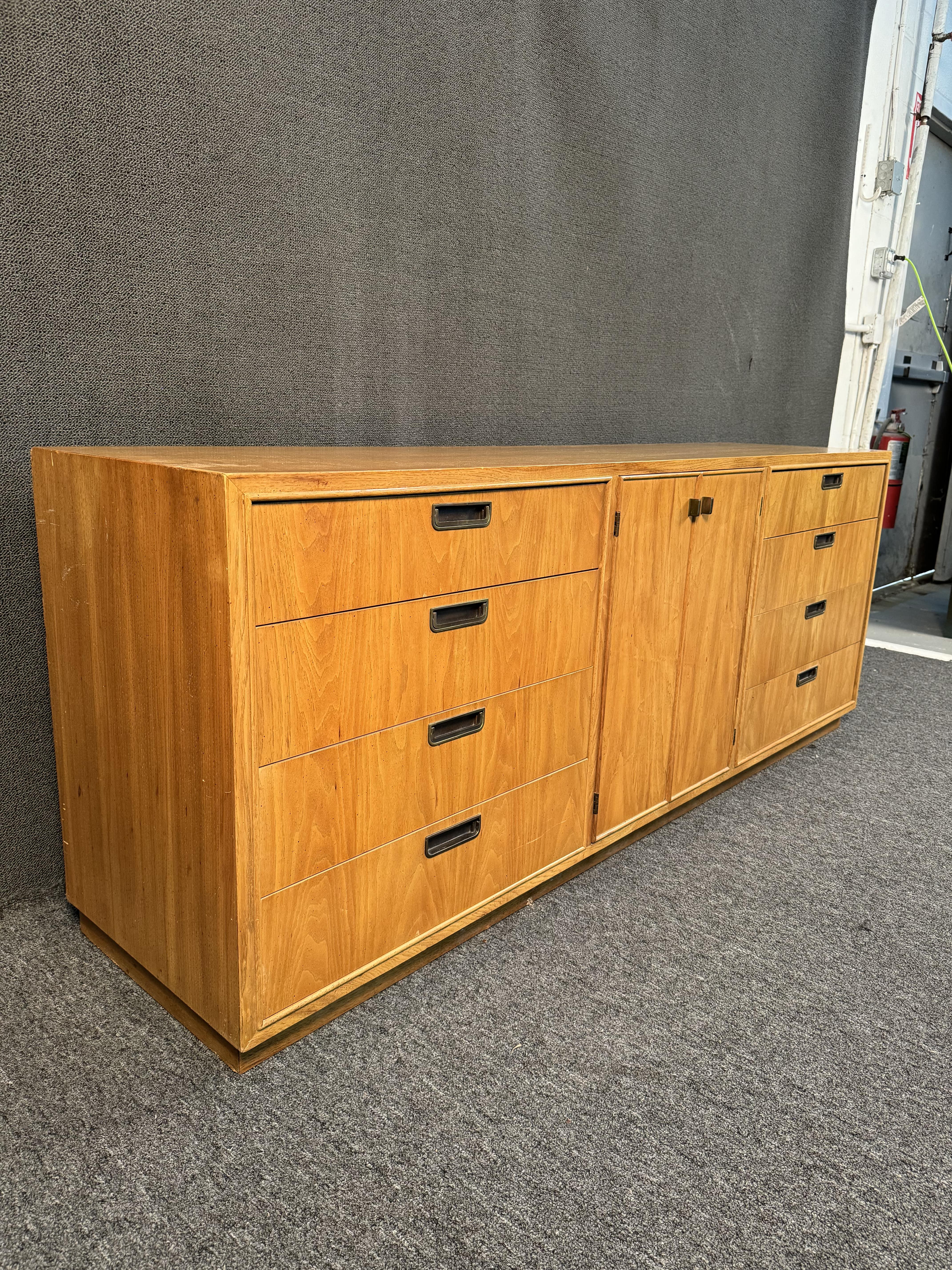 20th Century Vintage Mid-Century Oak Dresser For Sale