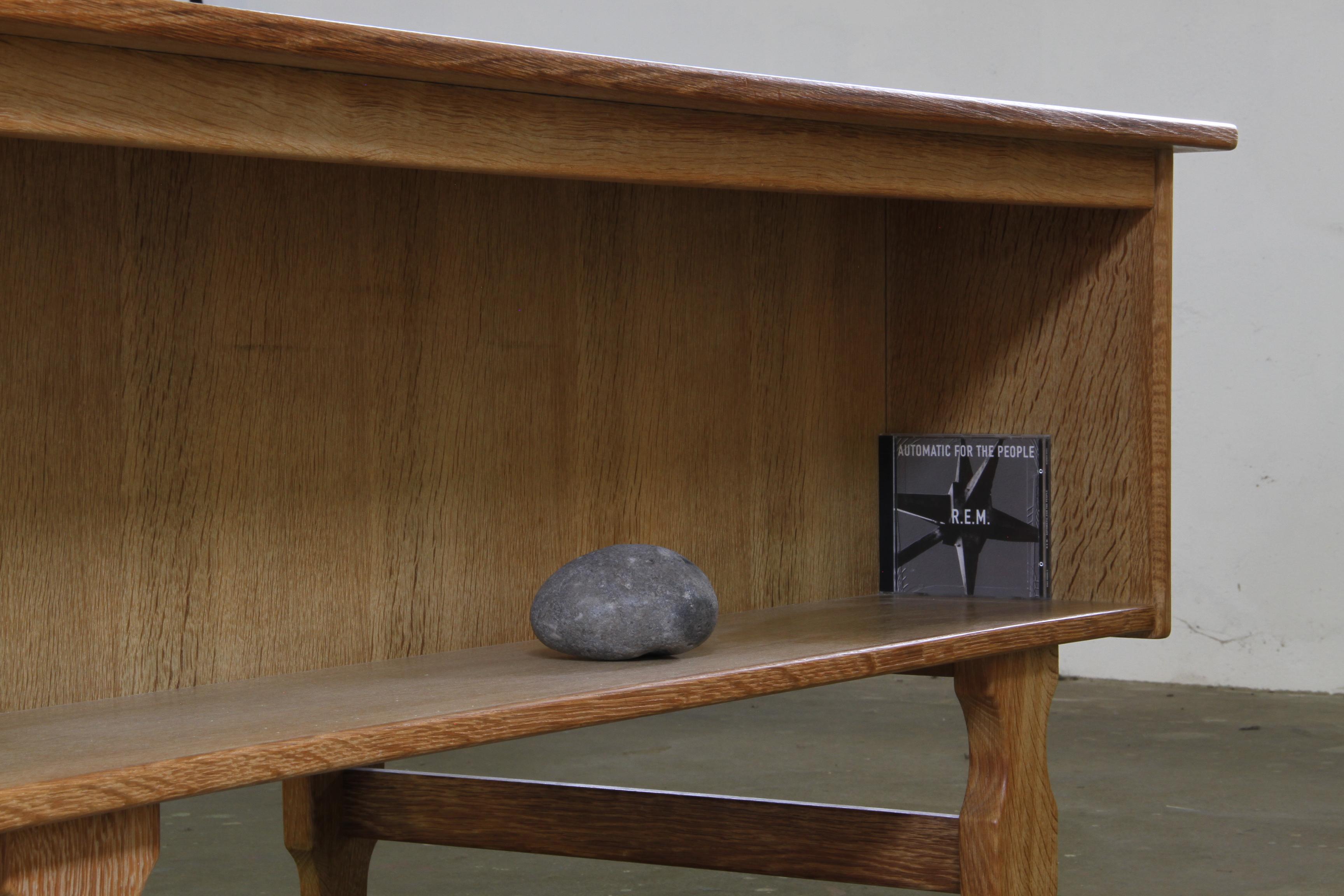 Vintage Mid-Century Oak Writing Desk with 6 Drawers, Open Back, Kjærnulf style. in vendita 7