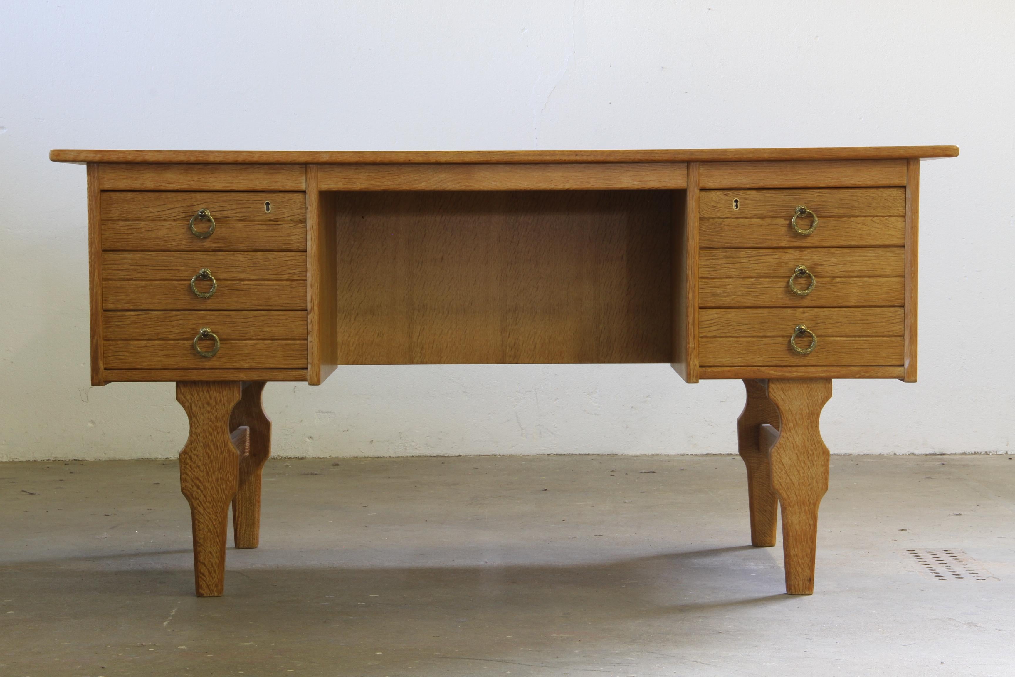 Ottone Vintage Mid-Century Oak Writing Desk with 6 Drawers, Open Back, Kjærnulf style. in vendita