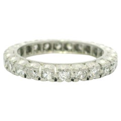 Anello di platino d
epoca della metà del secolo scorso con diamante a taglio singolo da 0,60 ct.