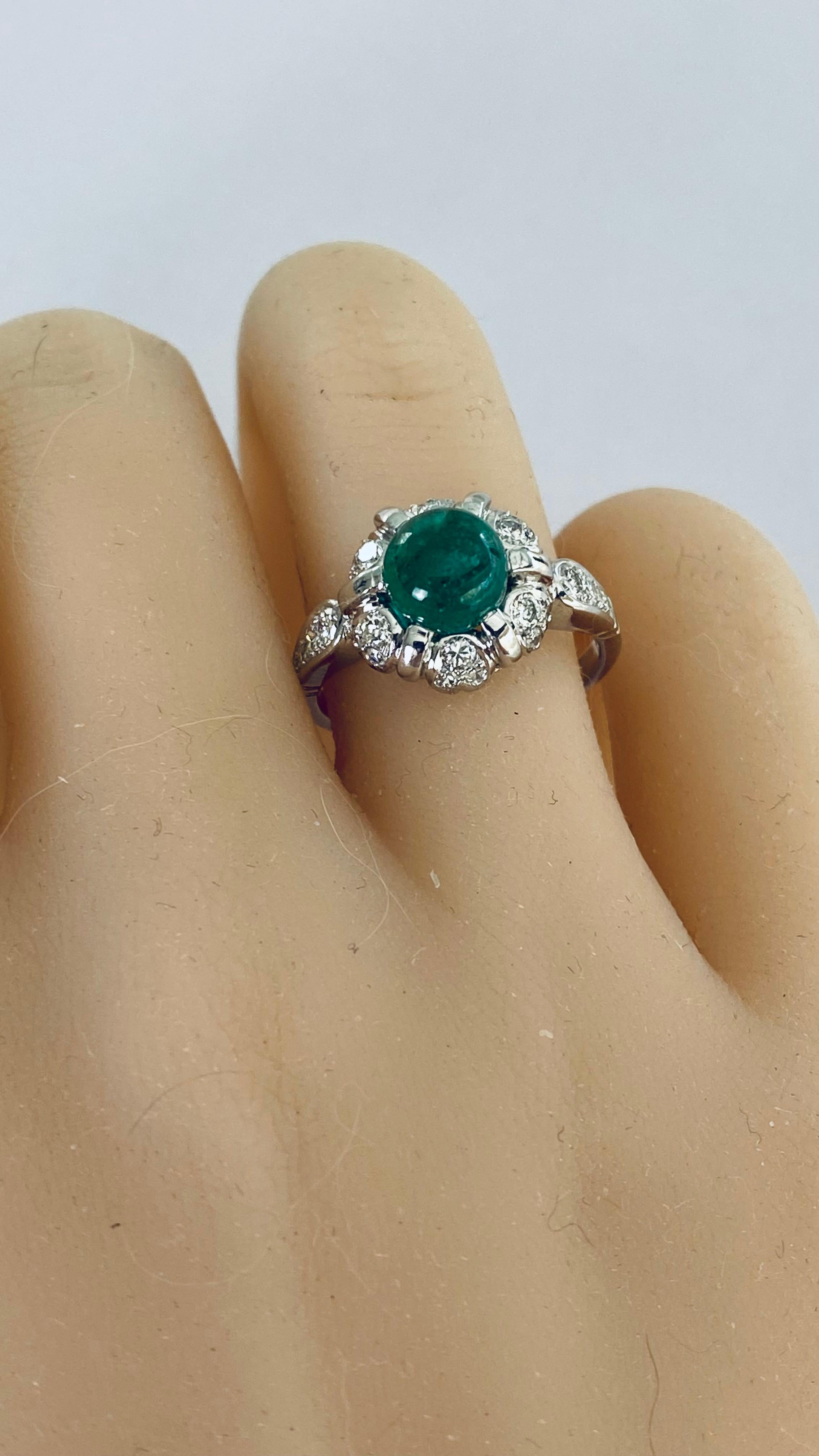 Vintage mid-century engagement ring sounds absolutely stunning.
Design Era: The ring belongs to the mid-century period, suggesting a design aesthetic popularized between the 1930s and 1960s. This era is known for its sleek lines, geometric shapes,