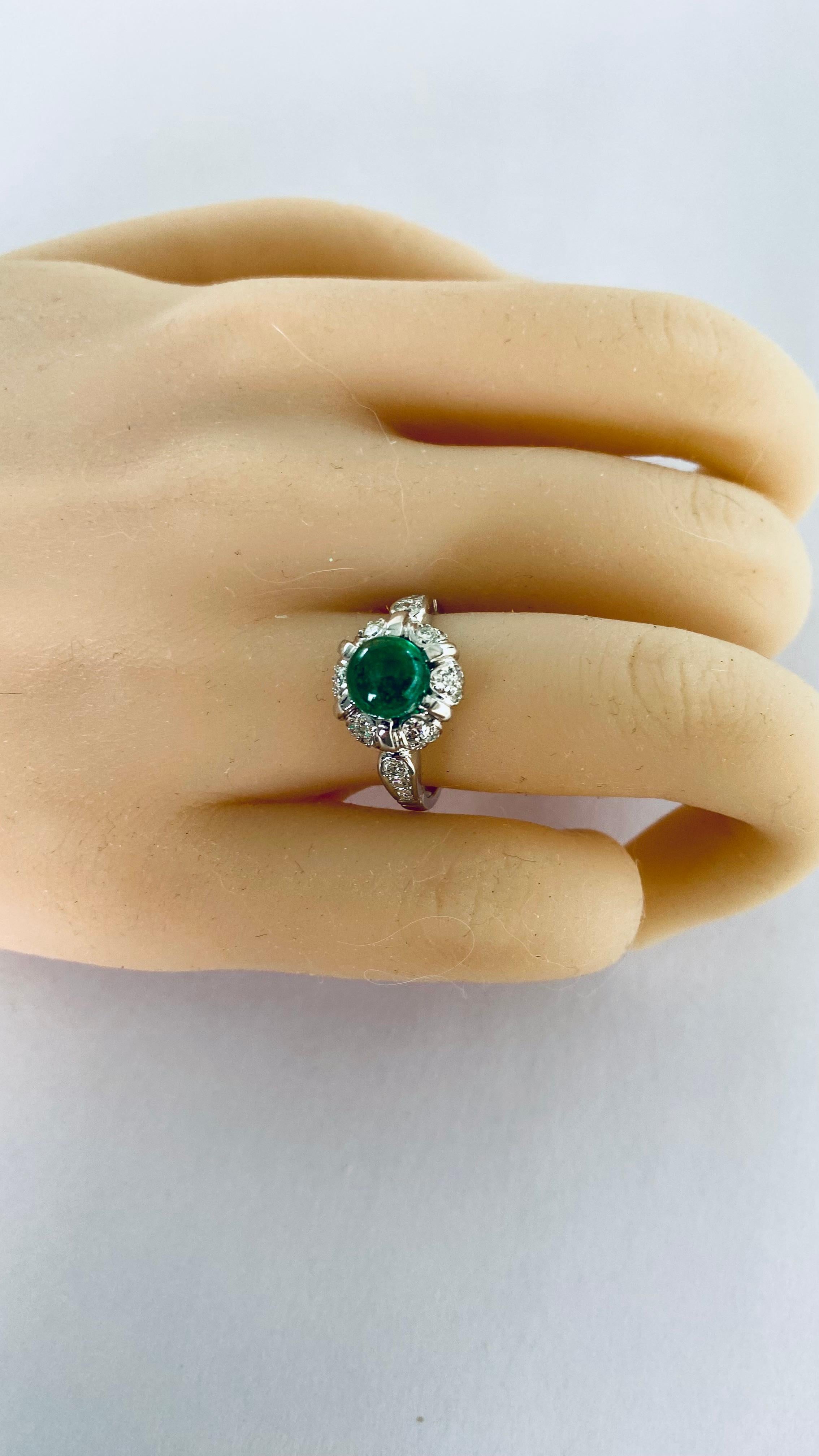 Round Cut Vintage Mid Century Platinum Cabochon Emerald 1.90 Carat Diamond 0.40 Ring  For Sale