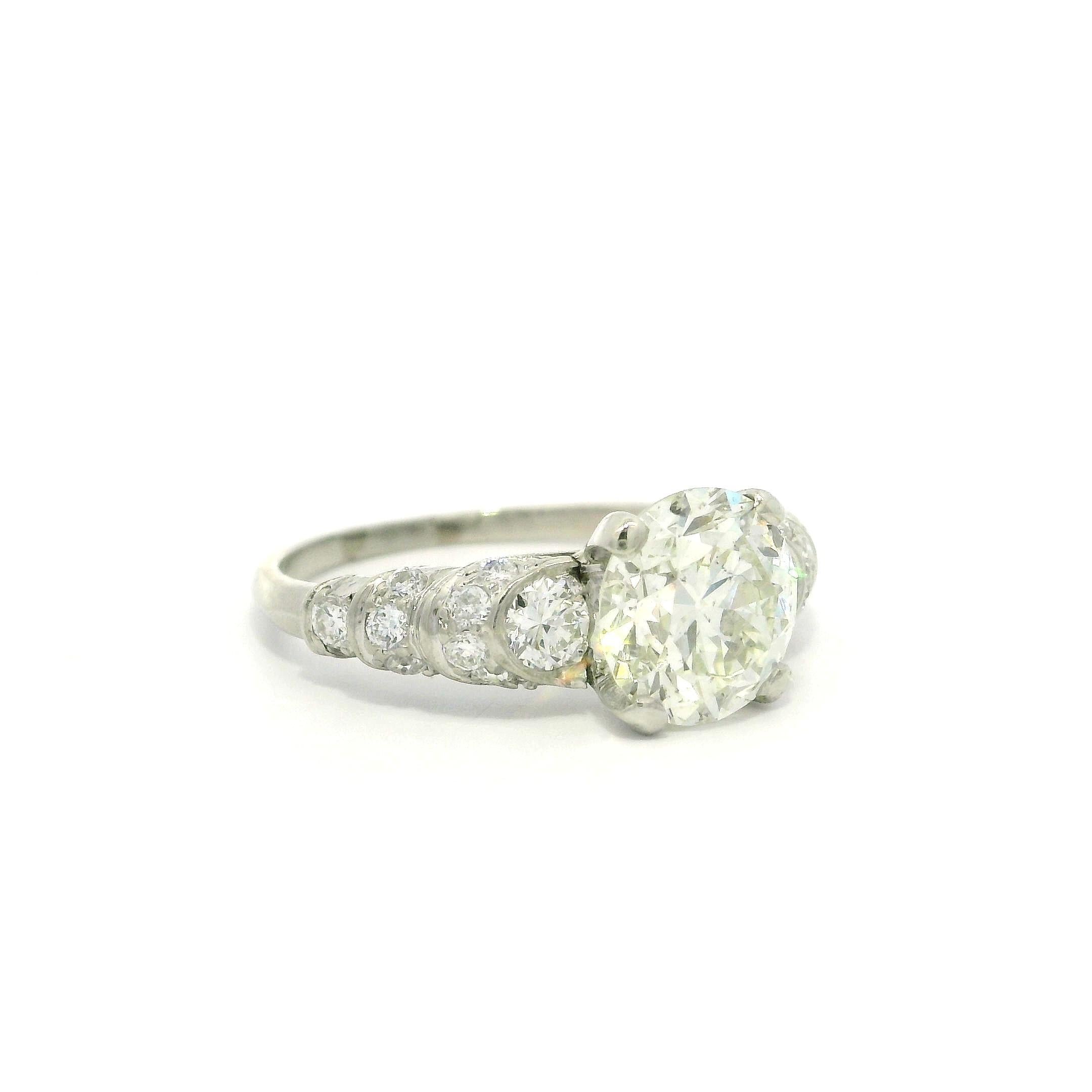 Vintage Mid Century Platin GIA 2,24ct alt Diamant Schritt Seiten Verlobungsring im Angebot 5