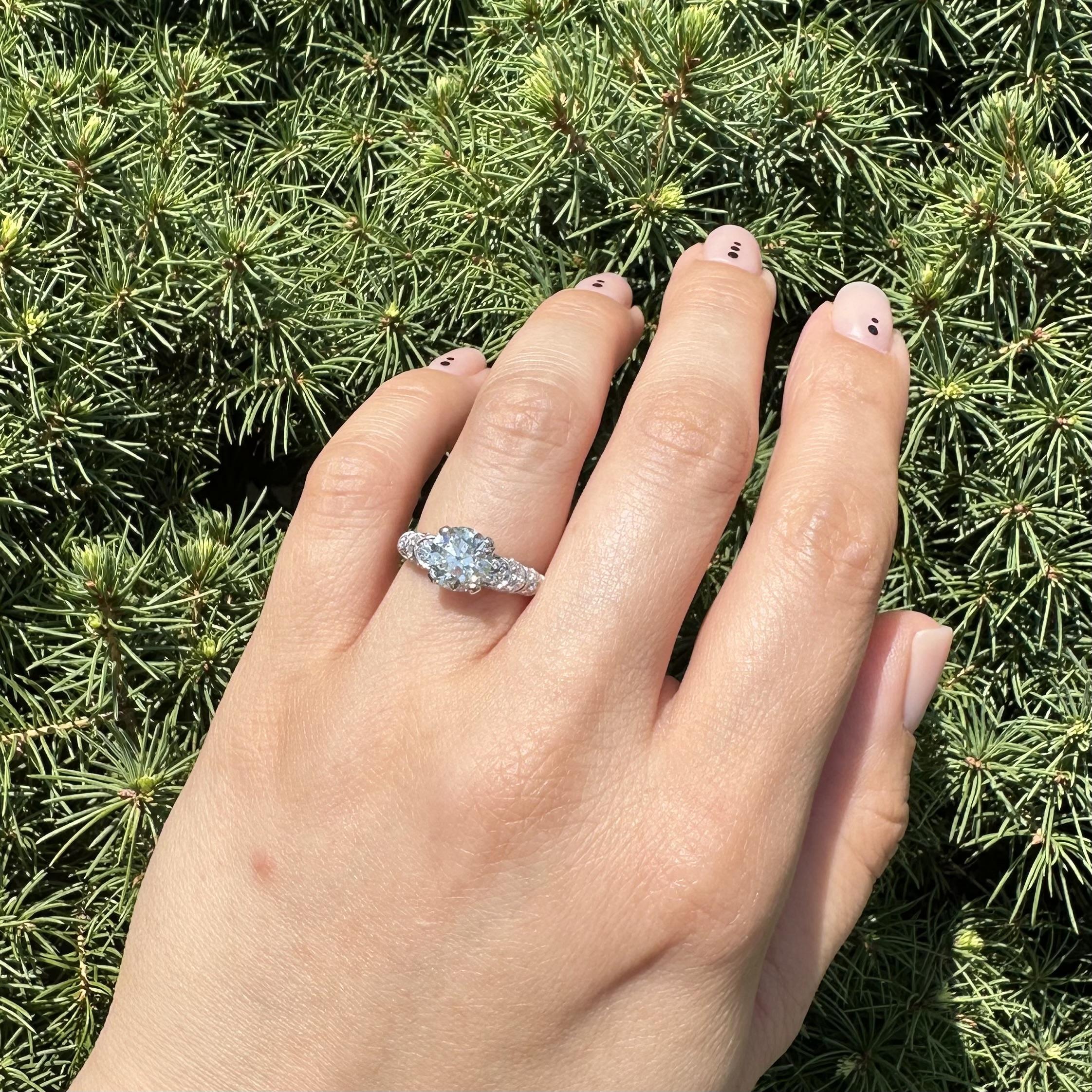 Vintage Mid Century Platin GIA 2,24ct alt Diamant Schritt Seiten Verlobungsring im Angebot 9