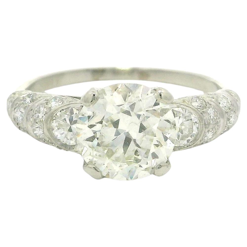 Vintage Mid Century Platin GIA 2,24ct alt Diamant Schritt Seiten Verlobungsring im Angebot