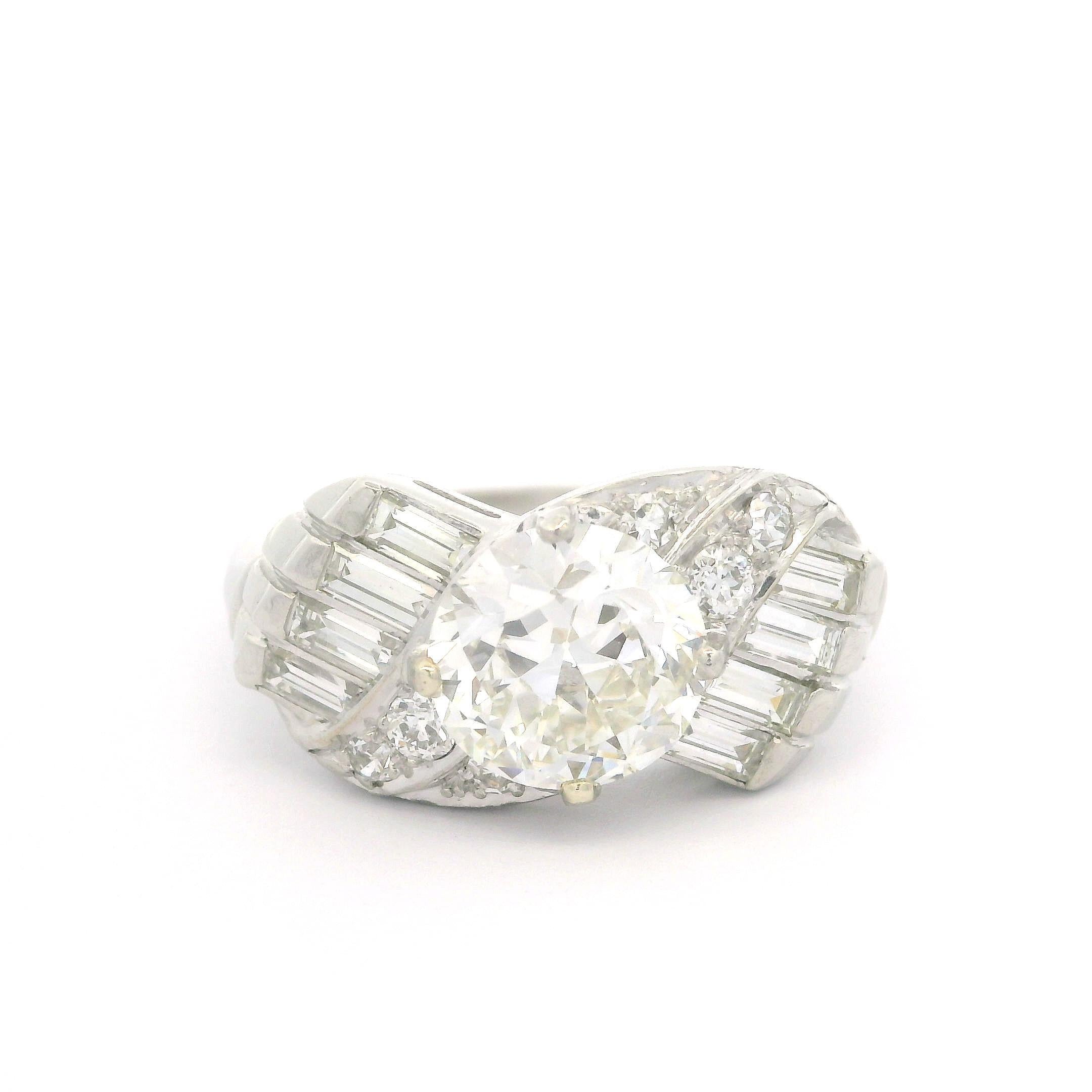 Vintage Mid Century Platin GIA 2,6ctw Fiery Old Cut und Baguette Diamantring, Vintage 7