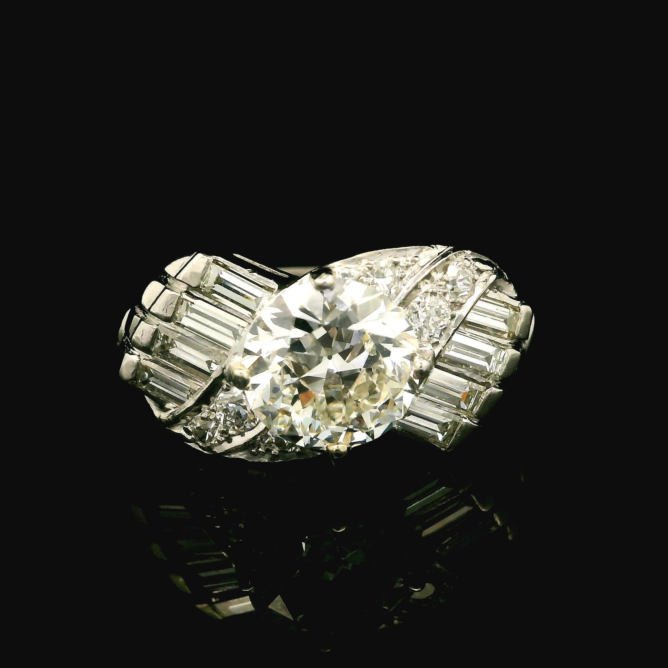 Vintage Mid Century Platin GIA 2,6ctw Fiery Old Cut und Baguette Diamantring, Vintage 8