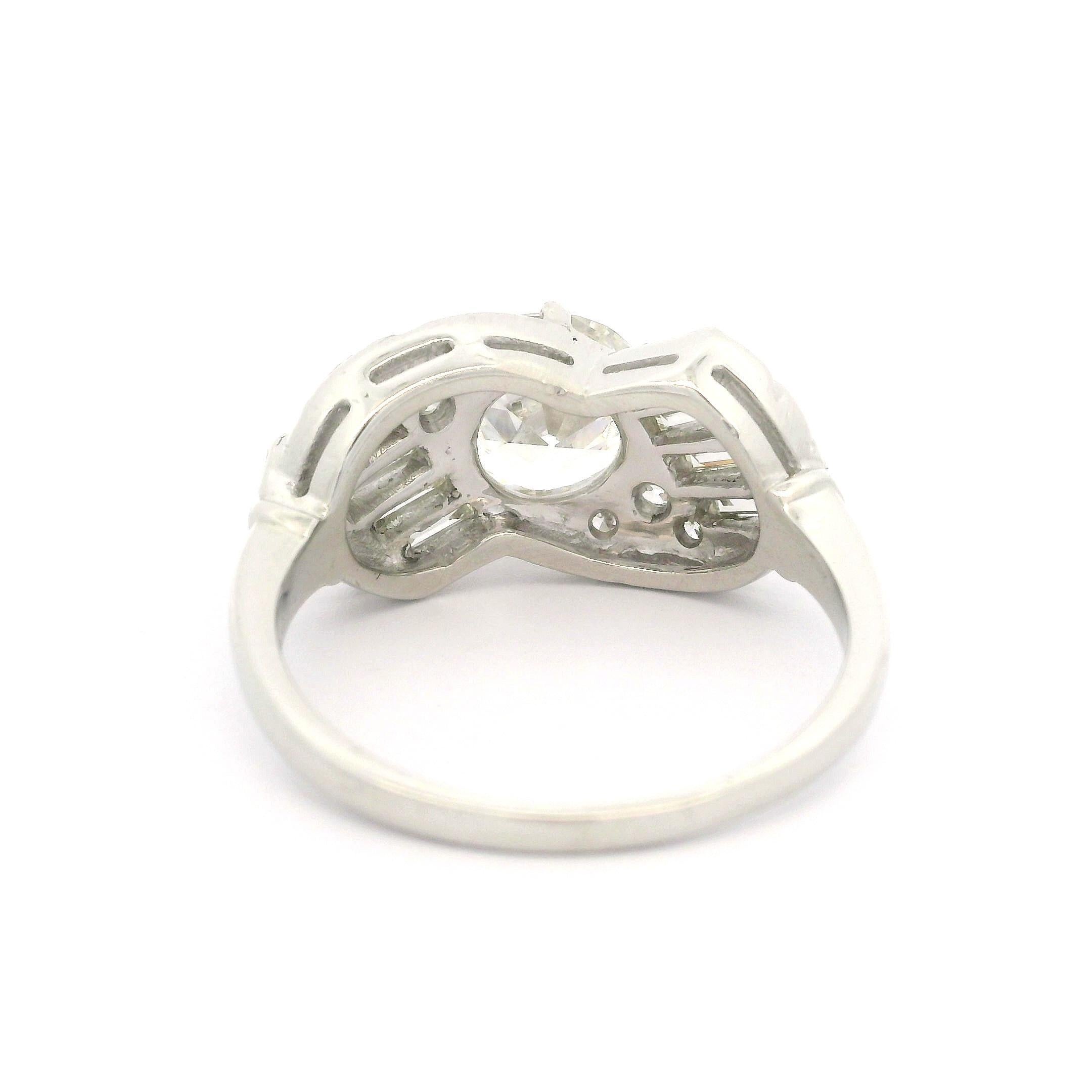 Vintage Mid Century Platin GIA 2,6ctw Fiery Old Cut und Baguette Diamantring, Vintage Damen