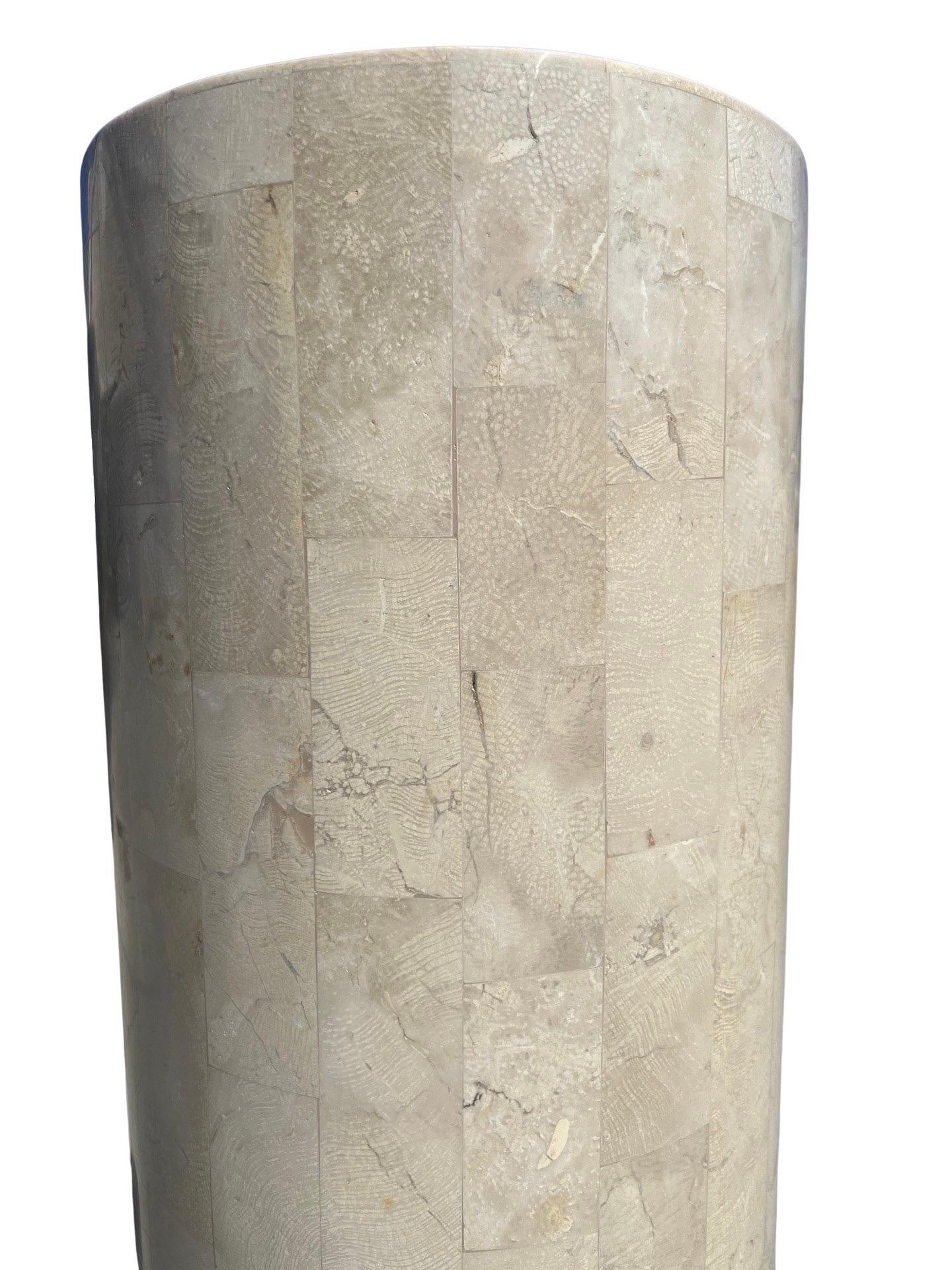 Vintage Mid Century Post Modern Tessellated Stone Pedestal In Good Condition For Sale In Atlanta, GA