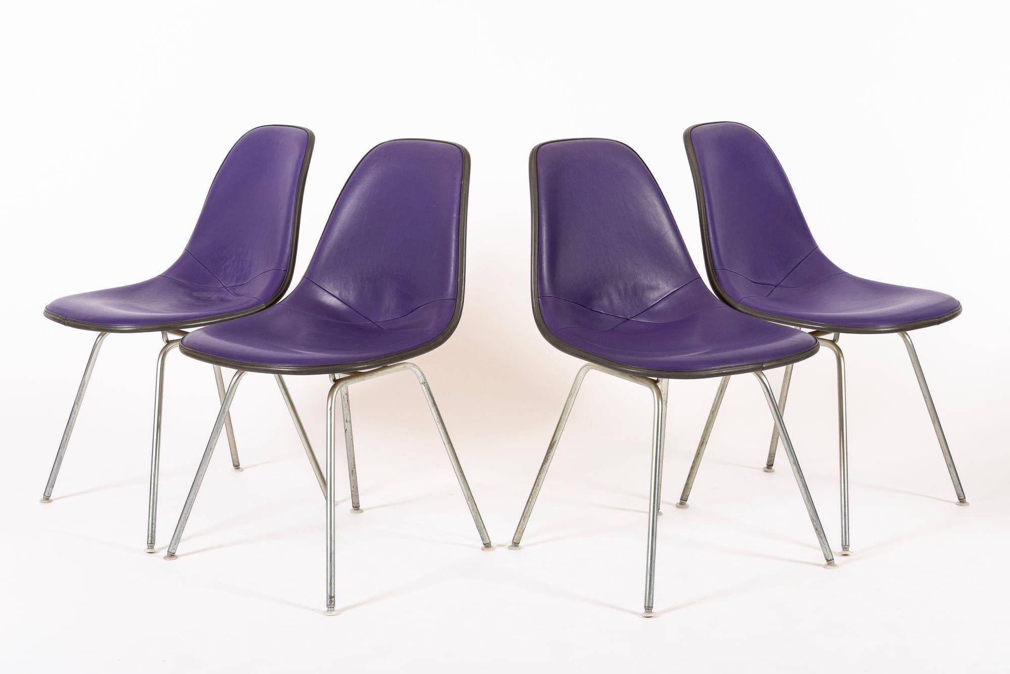 Vintage Mid Century Purple DSX Side Chairs by Eames for Herman Miller Bon état - En vente à Detroit, MI