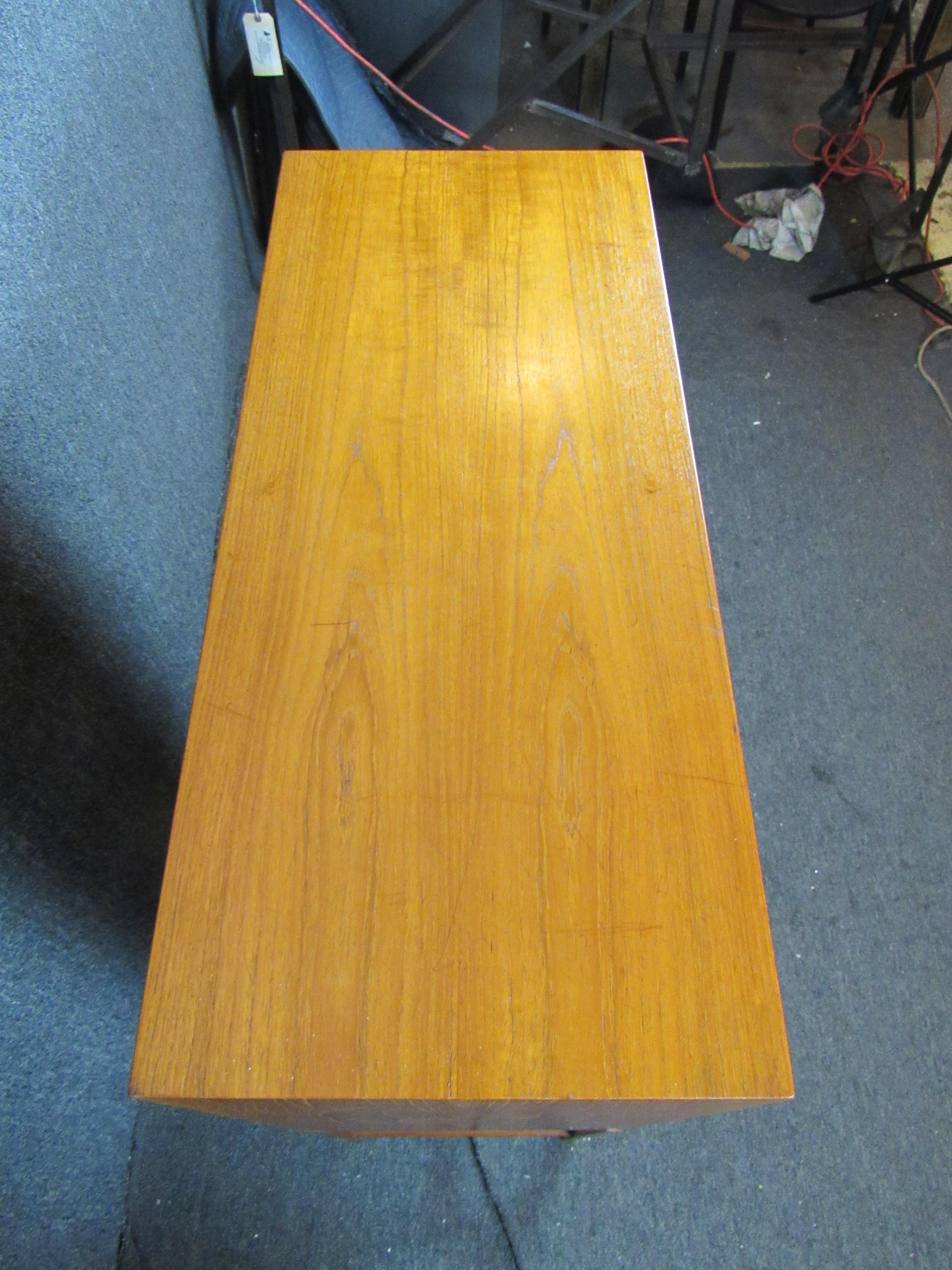 Vintage MidCentury Raised Teak For Sale at 1stDibs