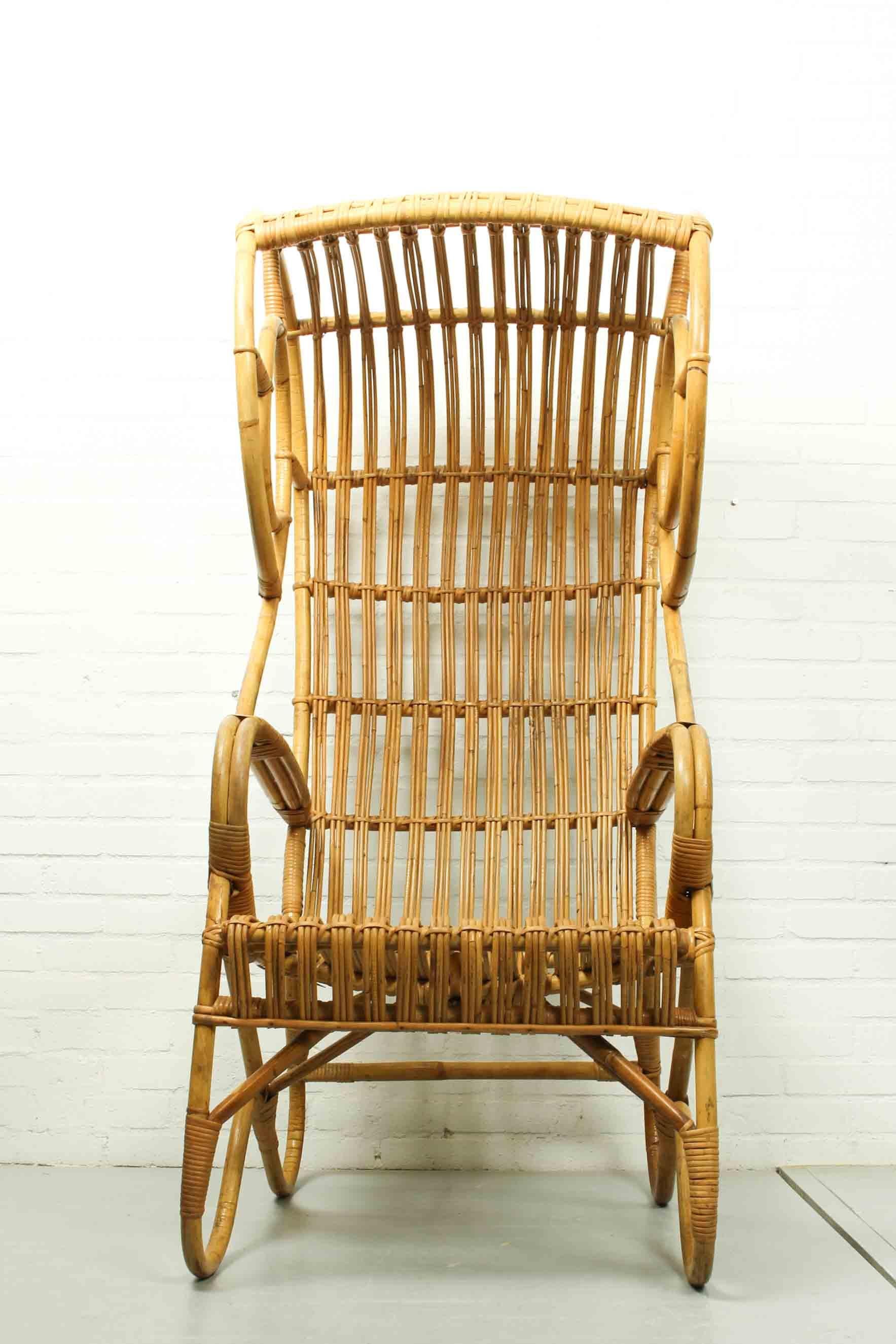 Mid-Century Modern Vintage Mid-Century Rattan Hooded Beach Chair, 1960s