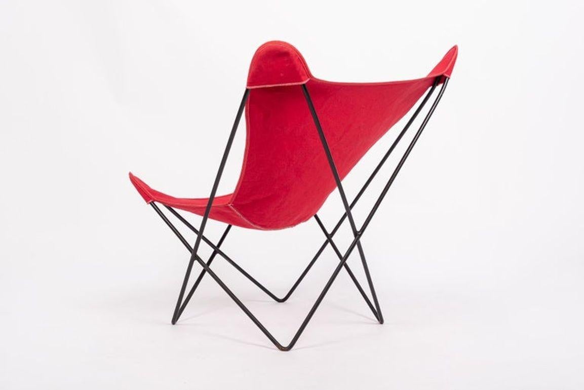 Chaise en métal et toile papillon rouge vintage du milieu du siècle par Knoll, 1970 en vente 1