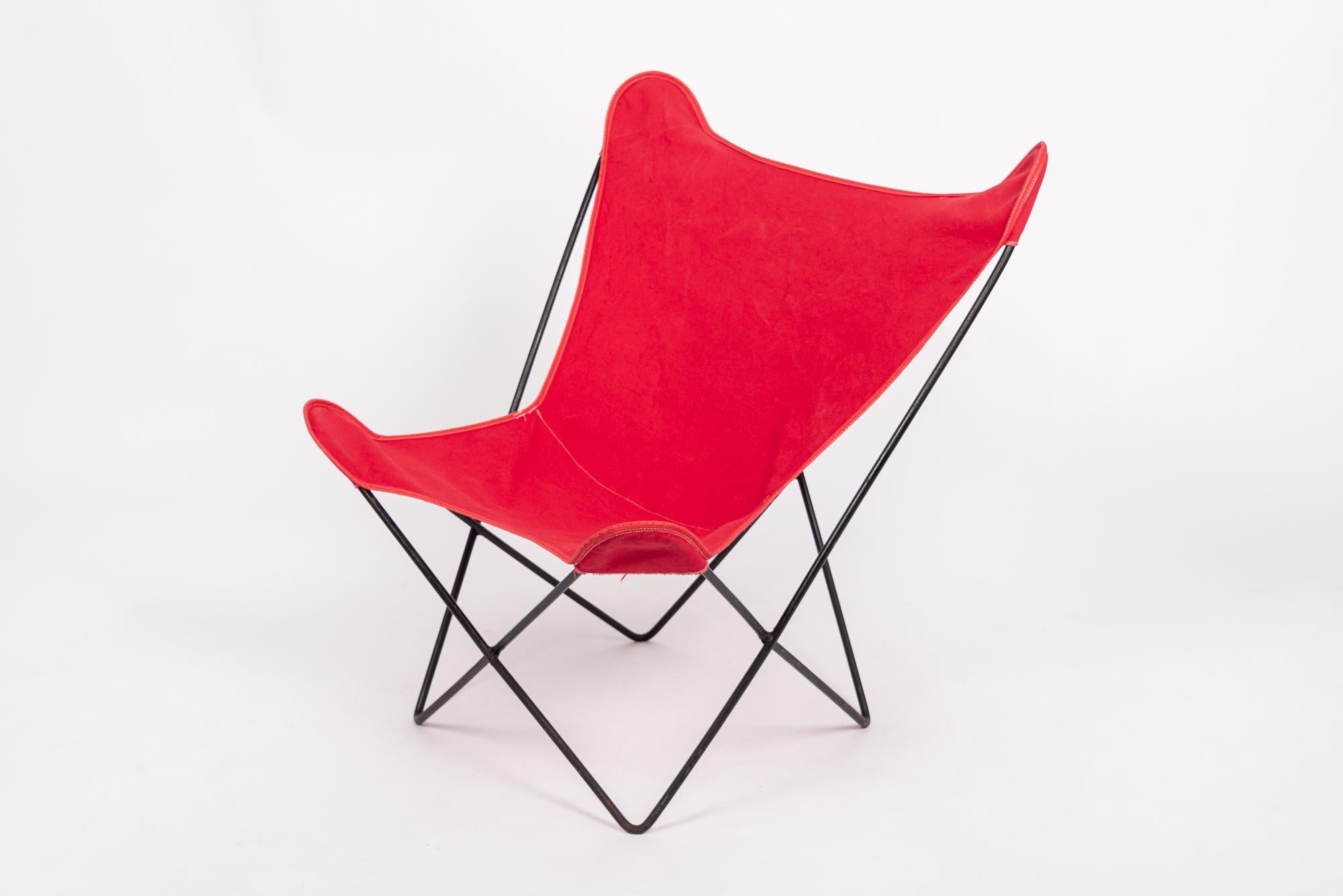 Vintage Mid Century Red Butterfly Canvas and Metal Chair by Knoll For Sale 3
