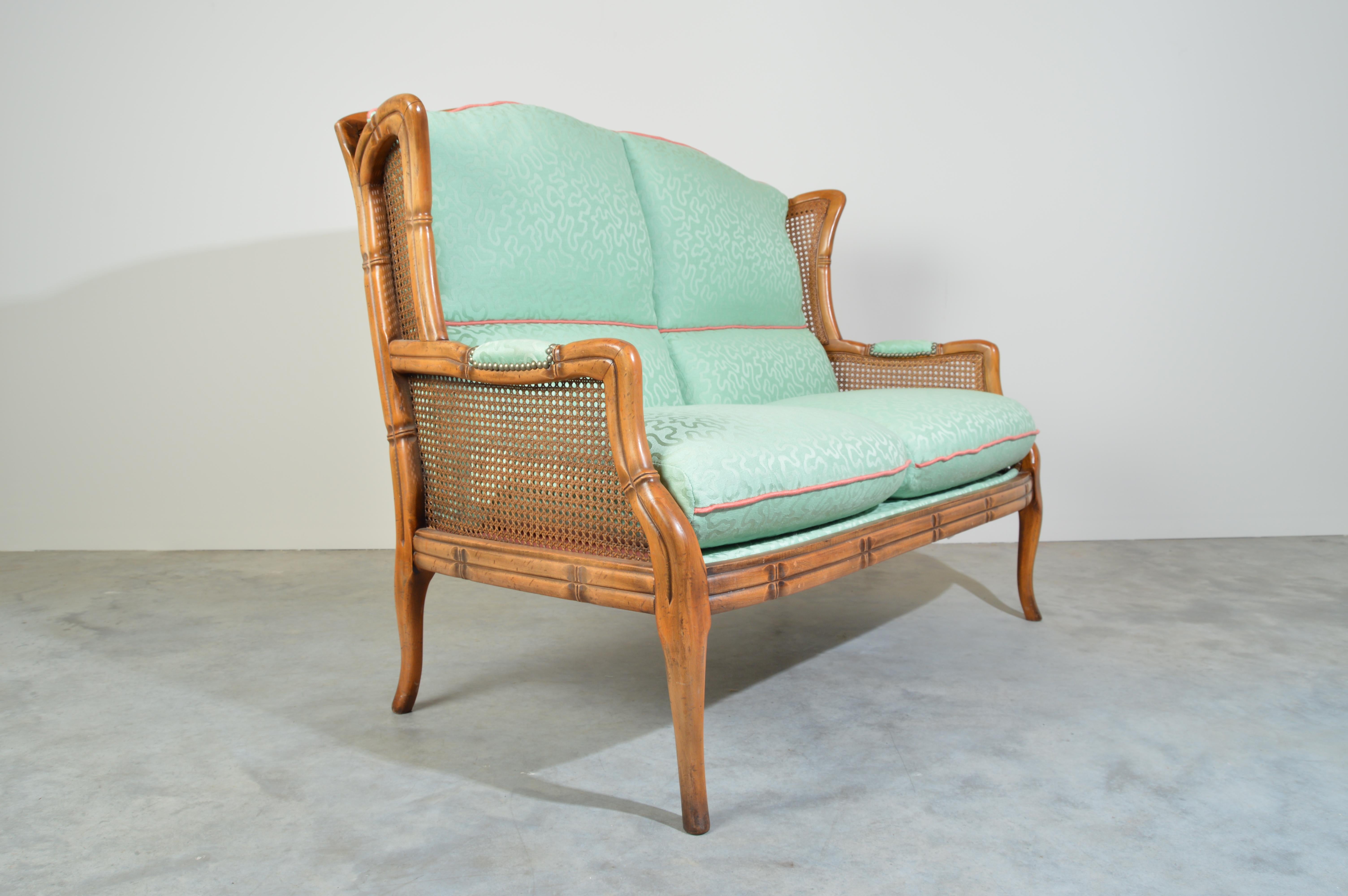 Vintage Midcentury Regency Style Faux Bamboo Boho Cane Wingback Settee Bench In Good Condition In Southampton, NJ