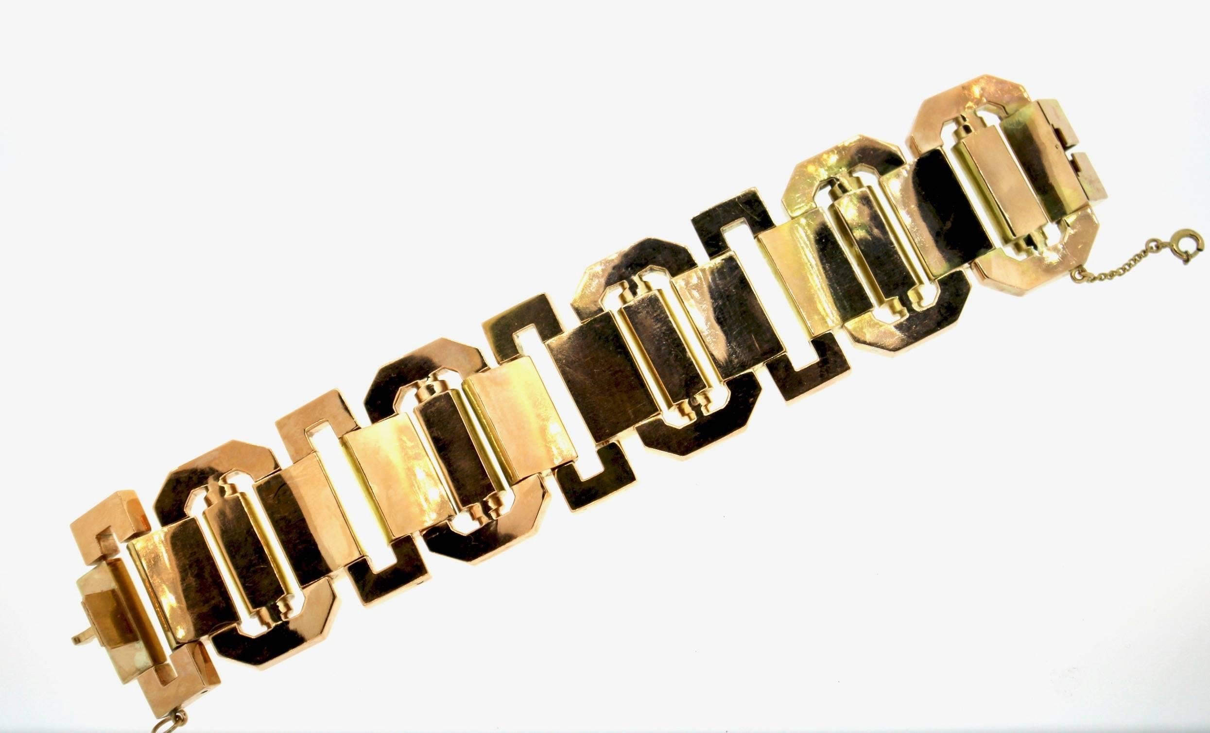 Midcentury Retro Wide Tank 18 Karat Bicolor Gold Bracelet In Good Condition In New York, NY