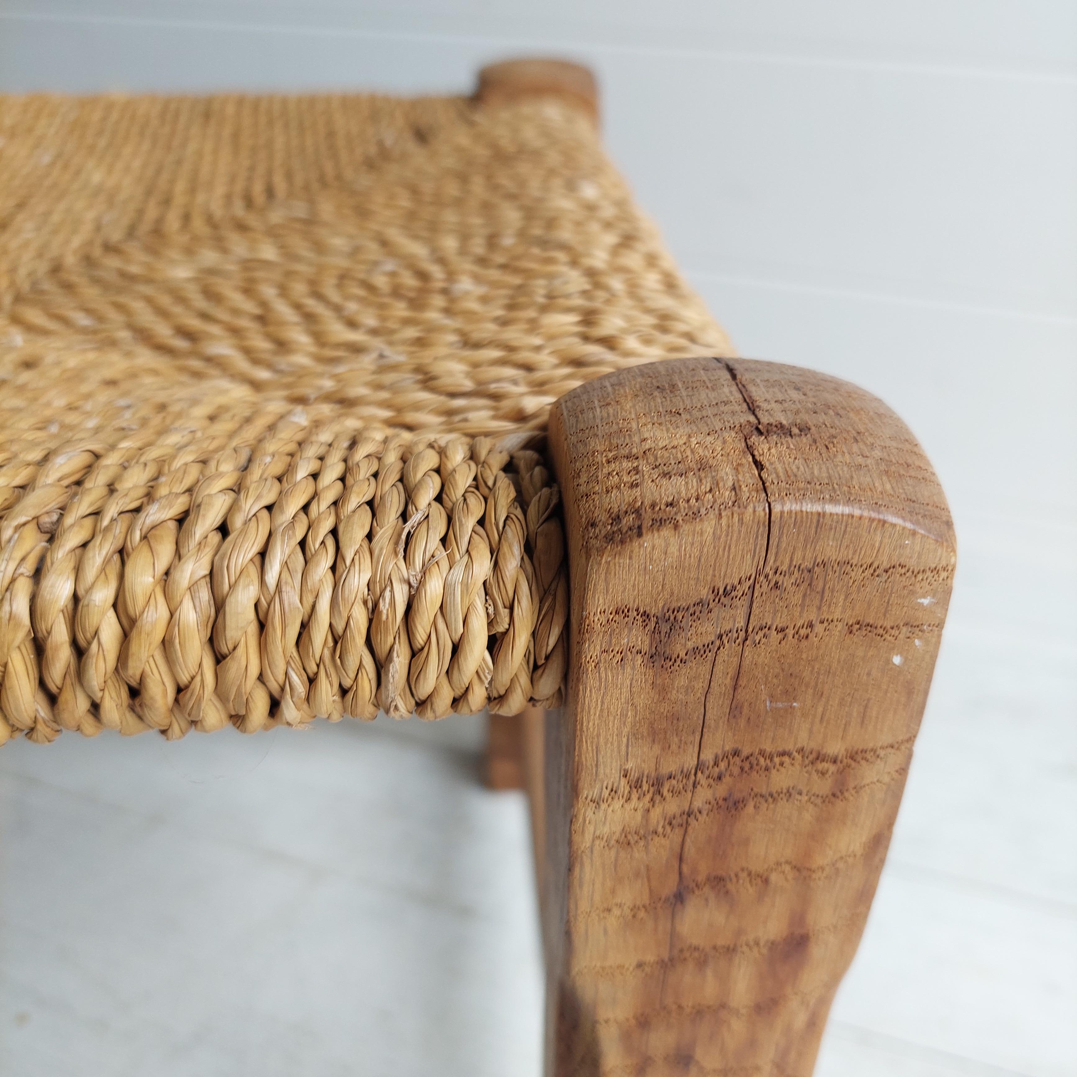 Vintage Mid century rustic low woven stool seagrass footrest, 50s For Sale 8