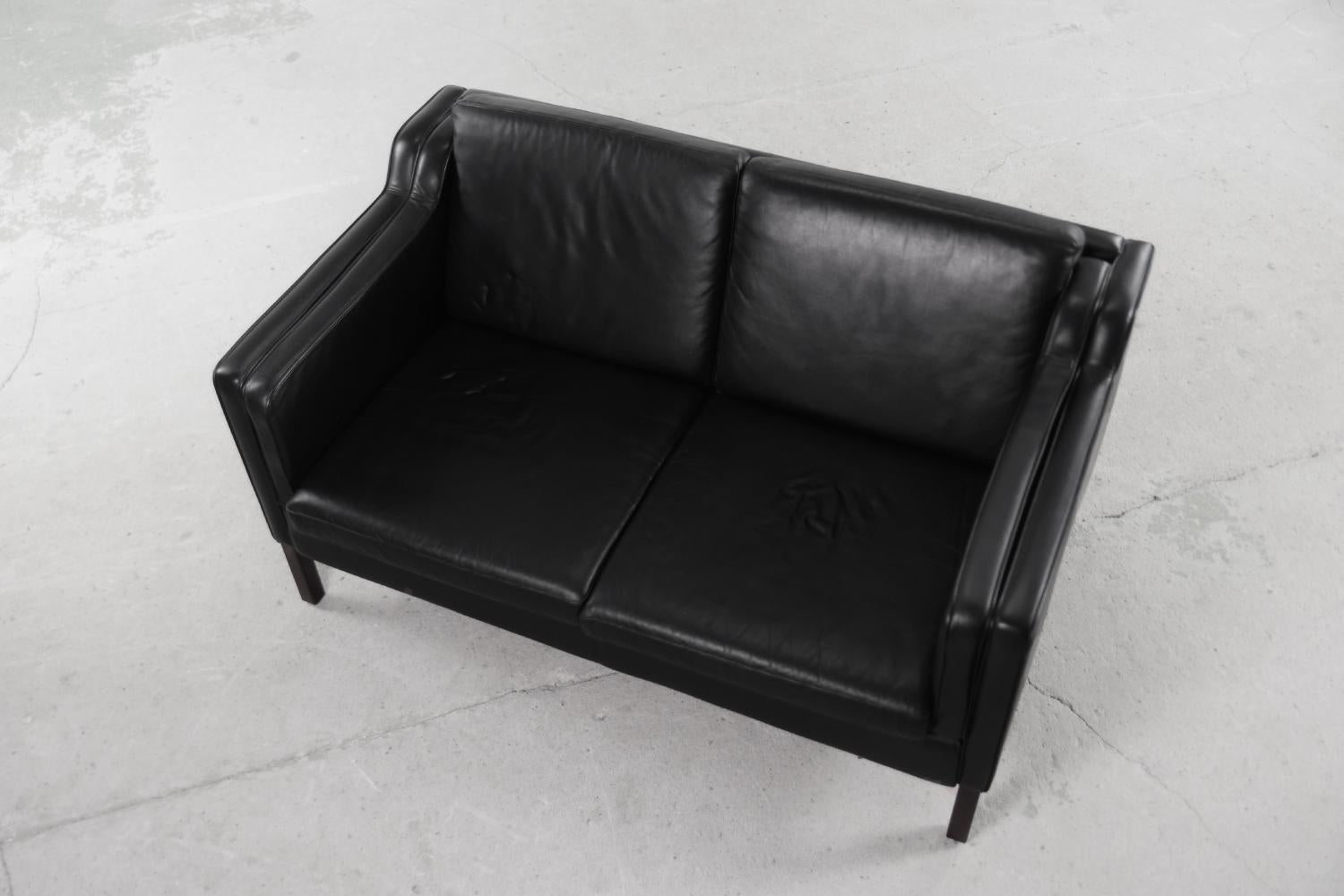 Vintage Mid-Century Scandinavian Modern Black Leather Sofa from Stouby, 1980s 6