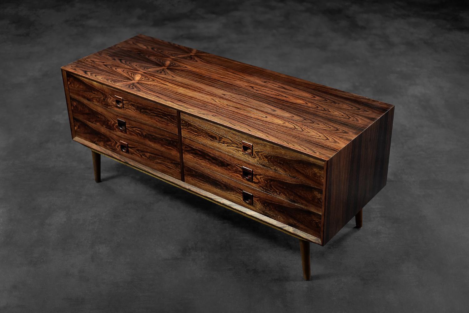 Mid-20th Century Vintage Mid-Century Scandinavian Modern Rosewood Chest of Drawers by Erik Brouer