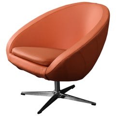 Vintage Mid-Century Scandinavian Modern Space Age Orange Swivel Armchair, 1960s