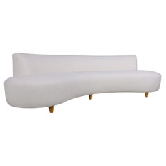 Modernes Serpentinen-Sofa