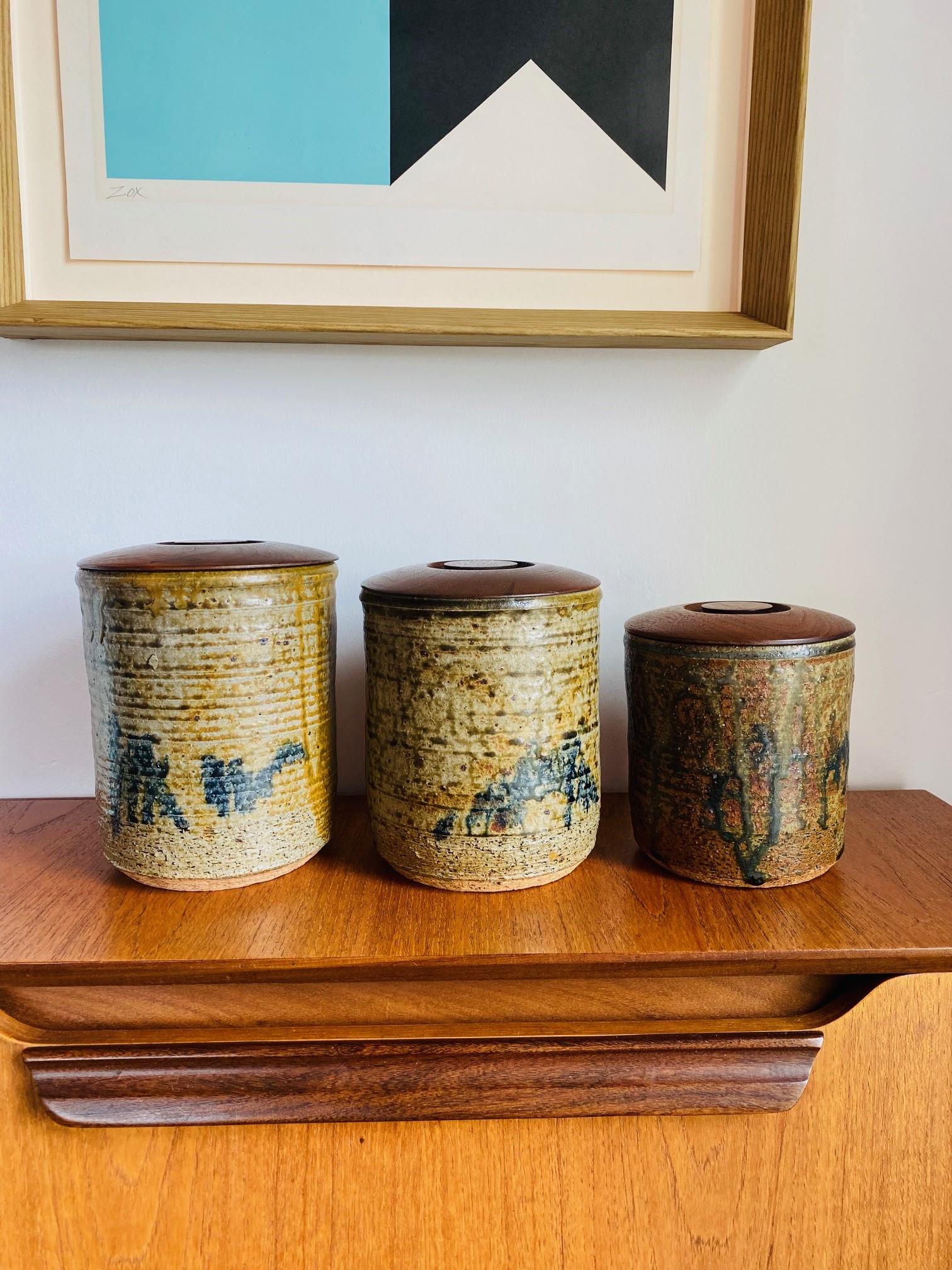 Vintage Mid-Century Set of 3 Ceramic Canisters with Wooden Lids Studio Pottery For Sale 3