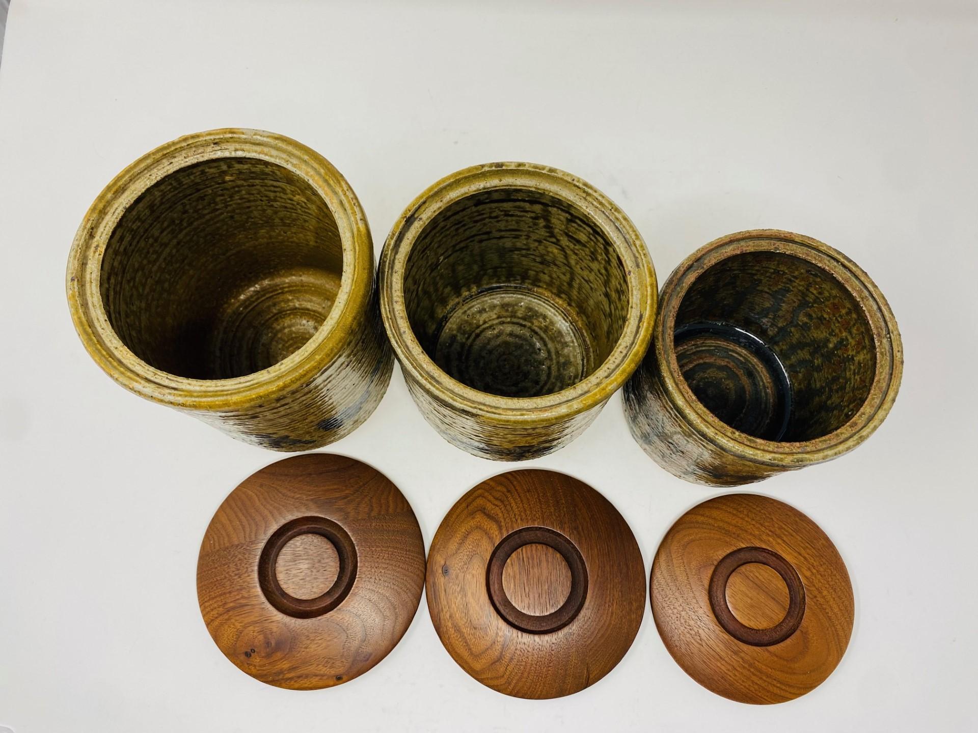 Mid-Century Modern Vintage Mid-Century Set of 3 Ceramic Canisters with Wooden Lids Studio Pottery For Sale
