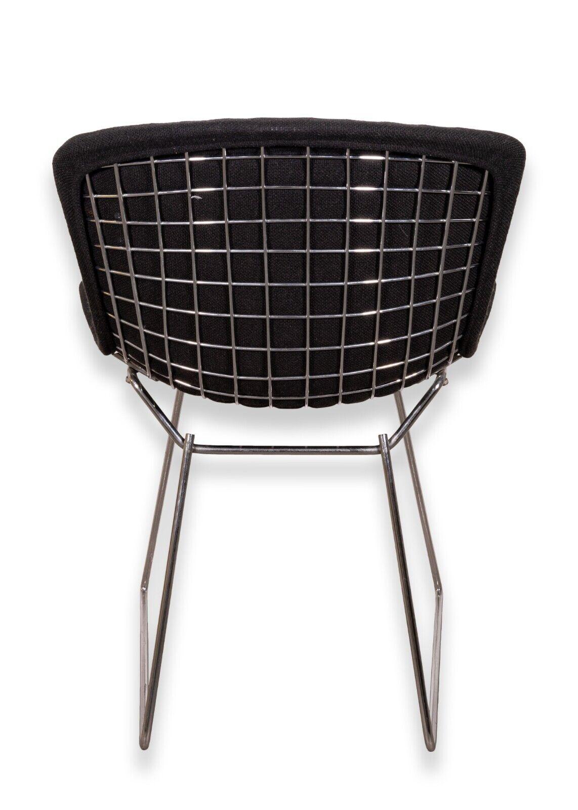 Vintage Mid Century Set of 4 Knoll Bertoia Wire Side Chairs Black Seat Covers In Good Condition In Keego Harbor, MI