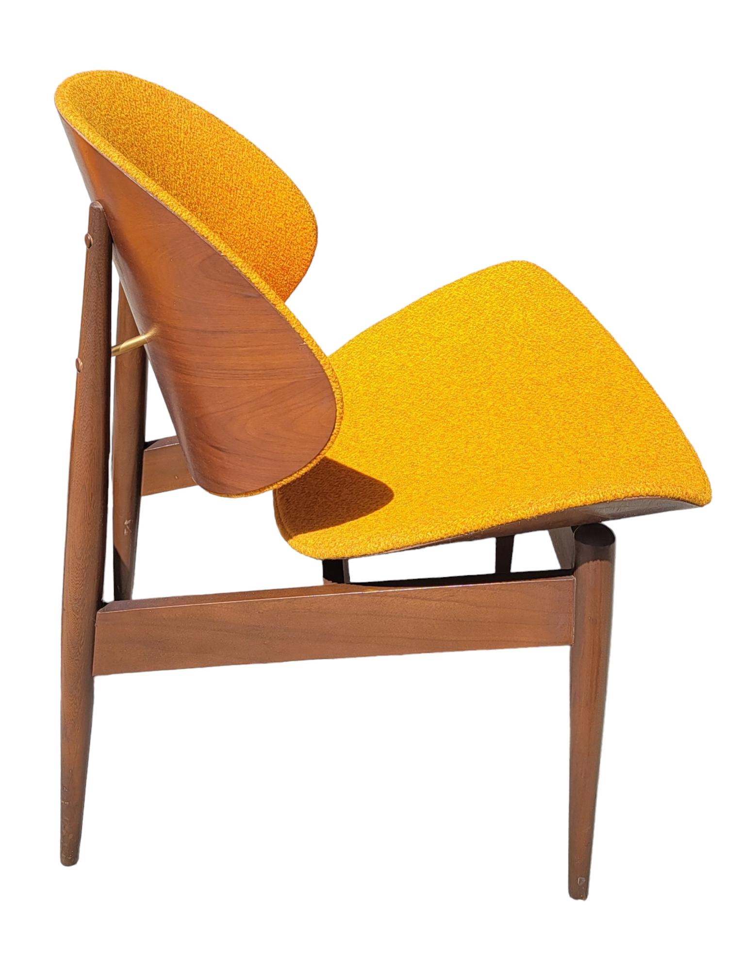 Vintage Mid Century Seymour James Weiner Kodawood Oyster Chair In Good Condition In Pasadena, CA