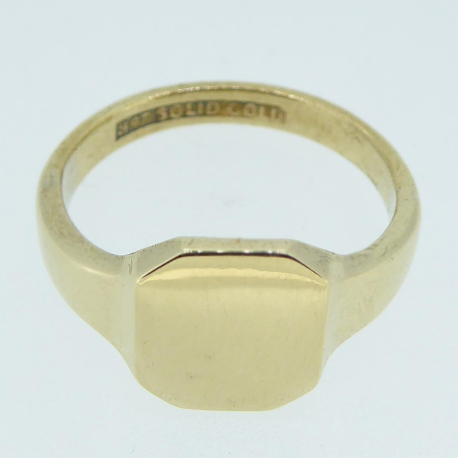 Women's or Men's Vintage Midcentury Signet Ring, Yellow Gold