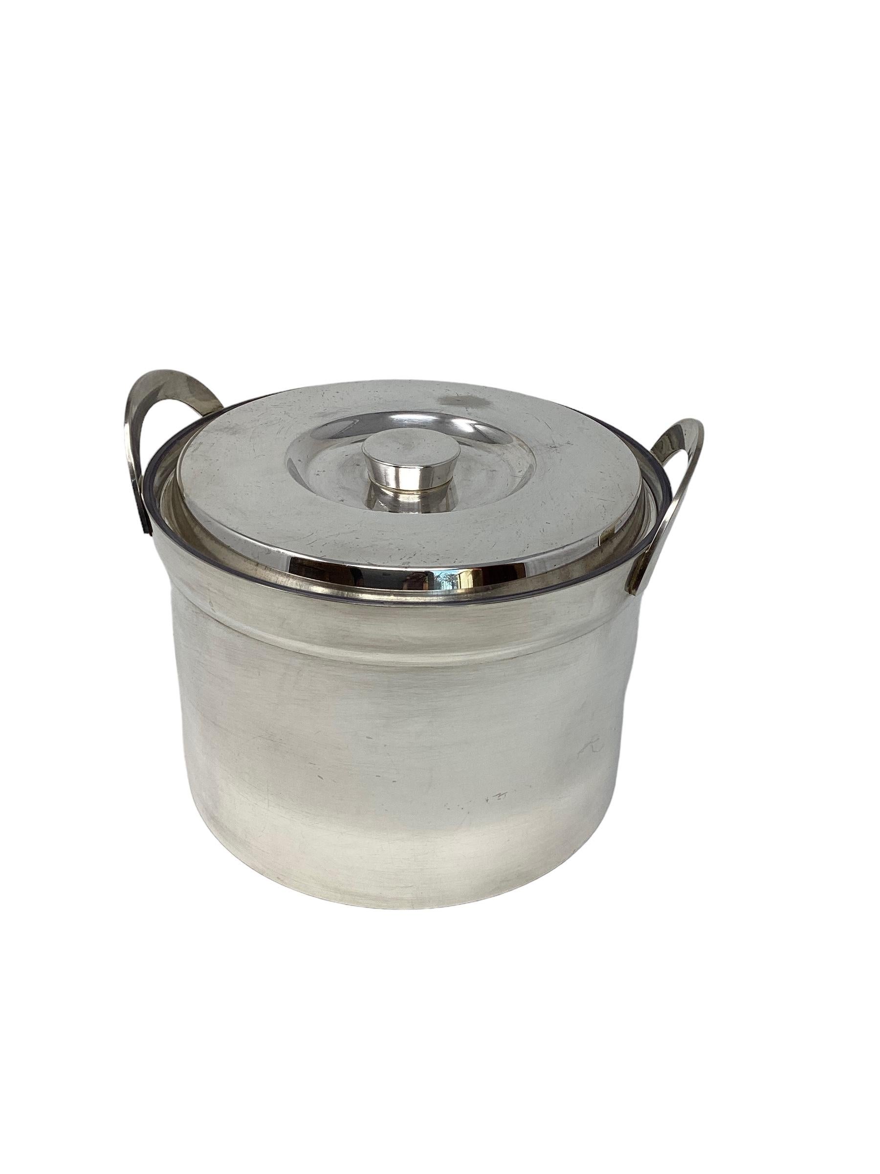 Vintage Mid Century Silver Plate Ice Bucket. In good vintage condition with some wear to the silver plate as shown in images.
