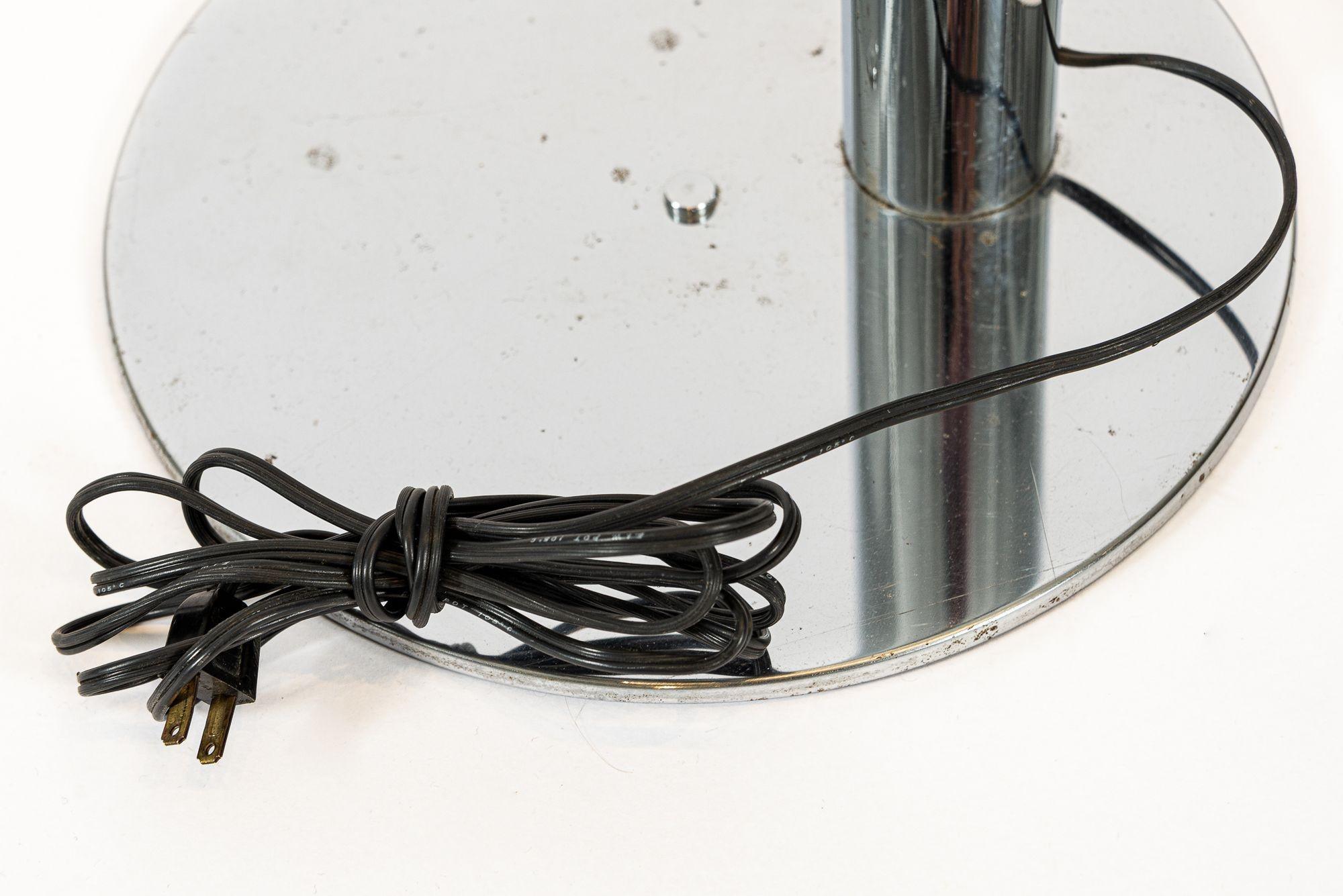 Vintage Mid Century Silver Tubular Steel Floor Lamp by Sonneman For Sale 3