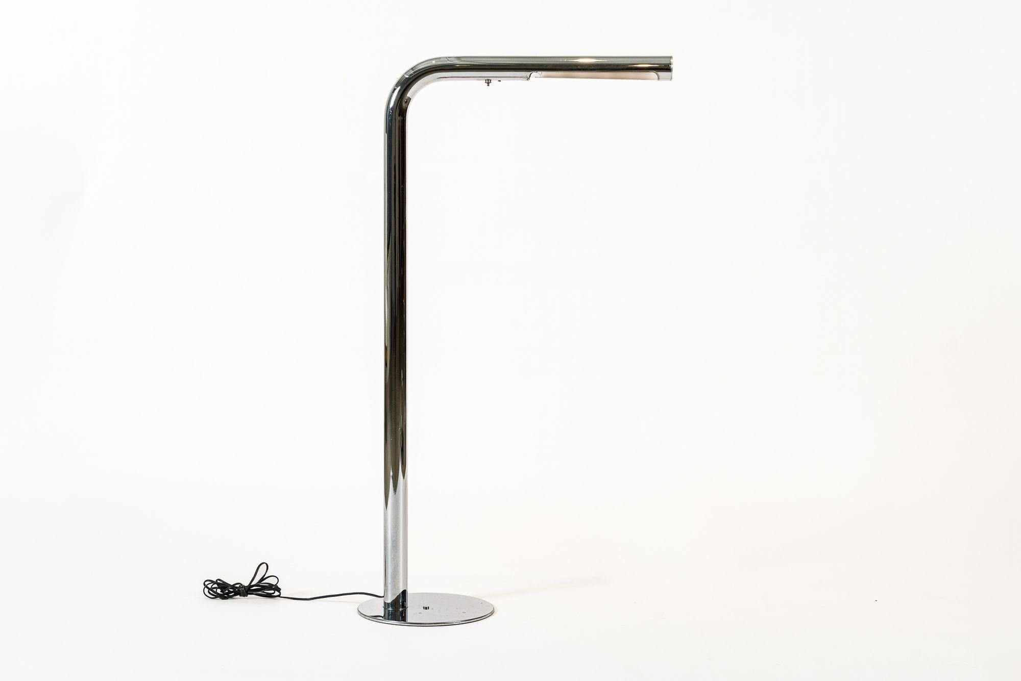American Vintage Mid Century Silver Tubular Steel Floor Lamp by Sonneman For Sale