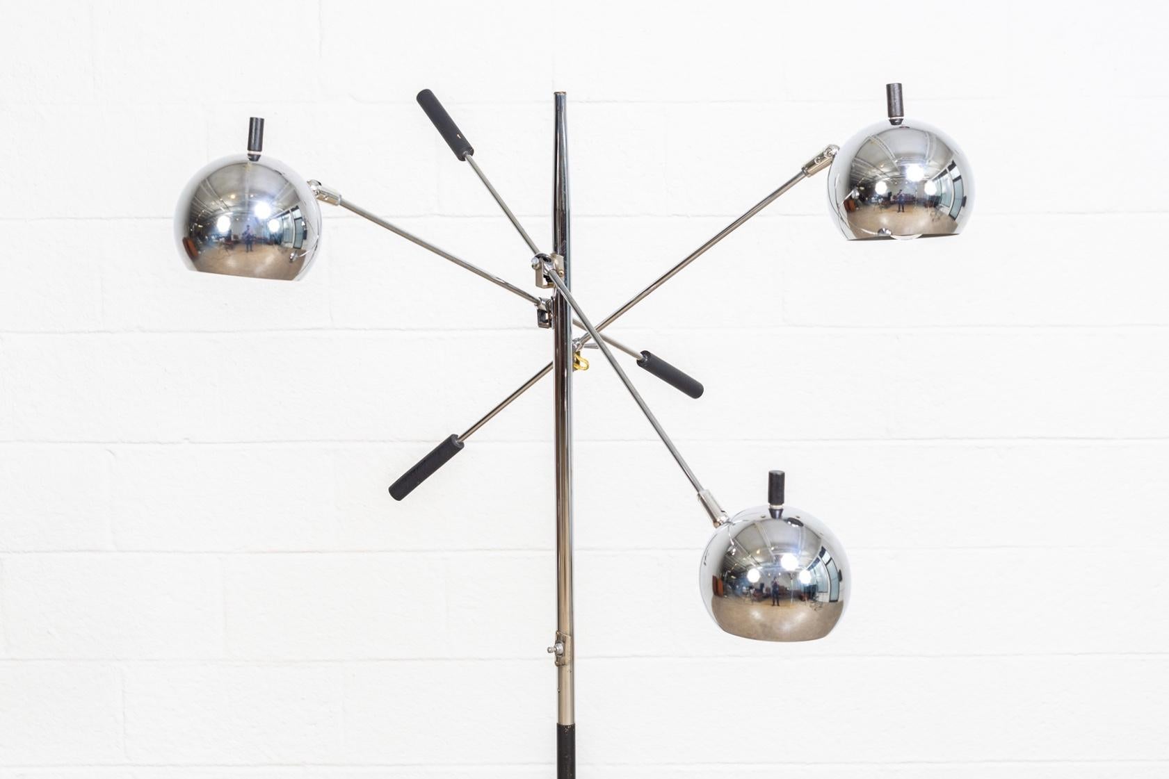 American Vintage Midcentury Sonneman (Attributed) Triennale Three Orb Chrome Floor Lamp For Sale