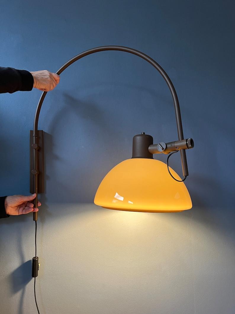 Vintage Mid Century Space Age Mushroom Arc Wall Lamp by Herda, 1970s In Excellent Condition For Sale In ROTTERDAM, ZH