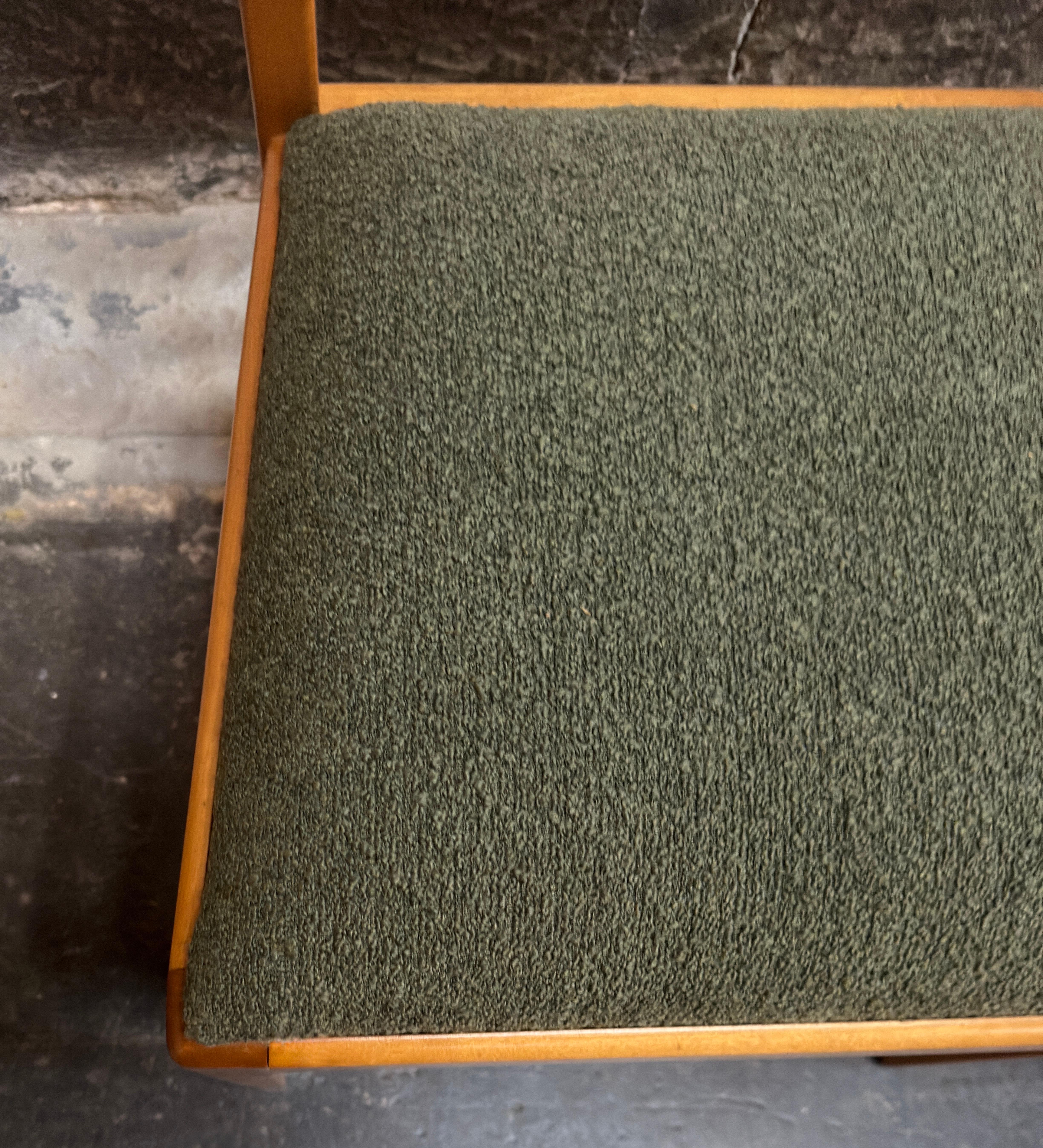 Vintage Mid-Century Swedish Modern Birke Esszimmerstühle - Satz von vier restauriert im Angebot 4