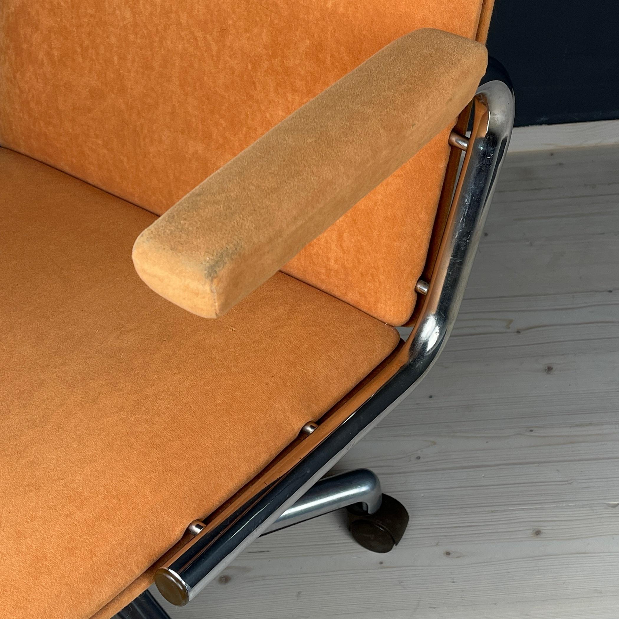 vintage mid century office chair