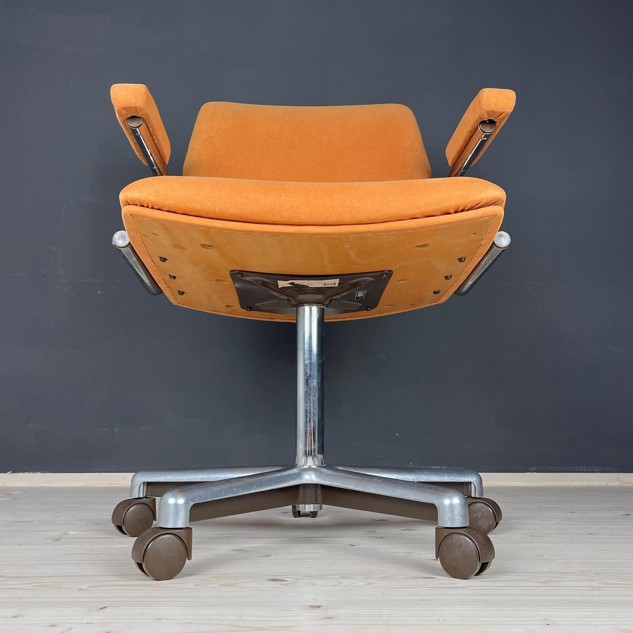 pierre alexis thonet