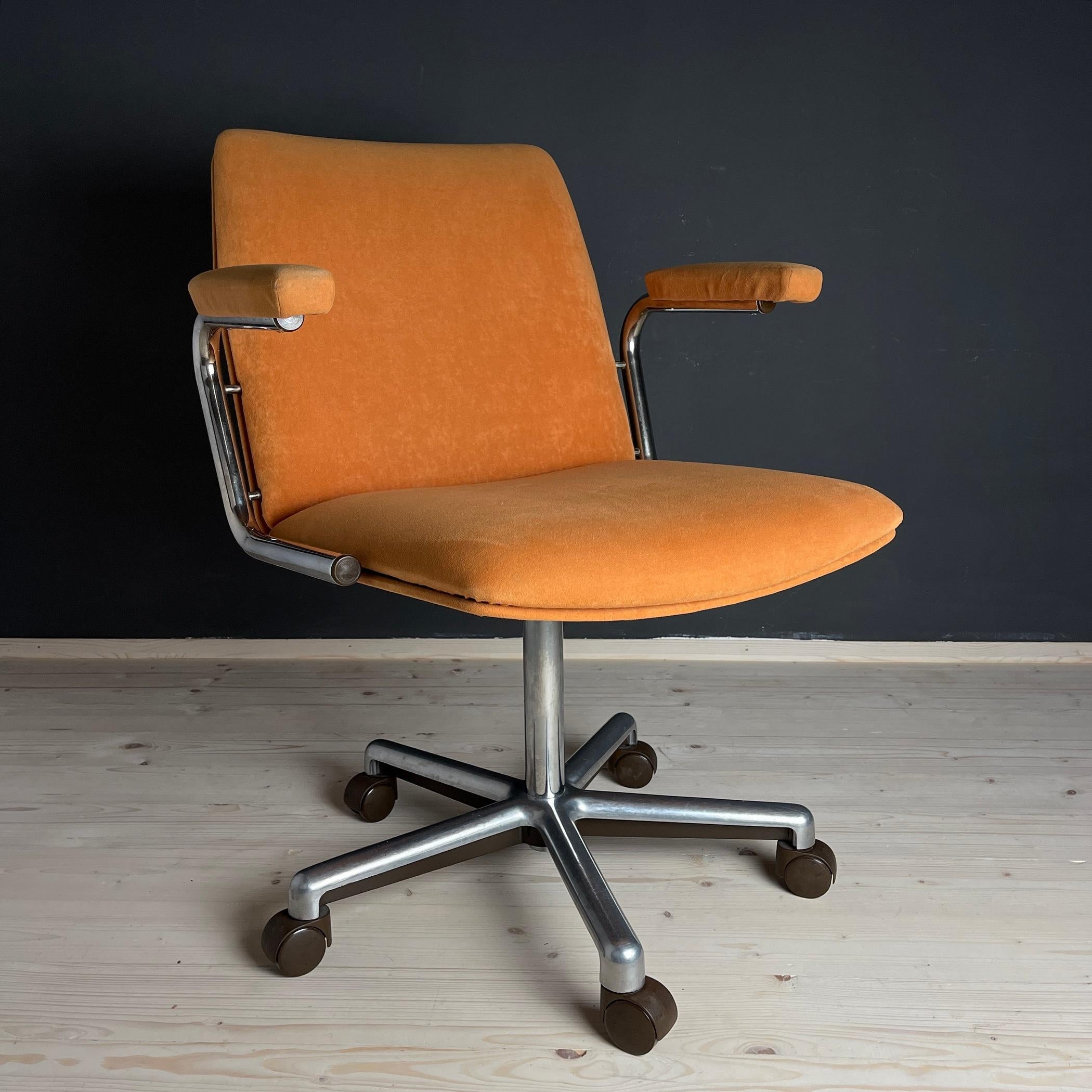 Slovenian Vintage Mid-Century Swivel Office Chair from 1980s Yugoslavia