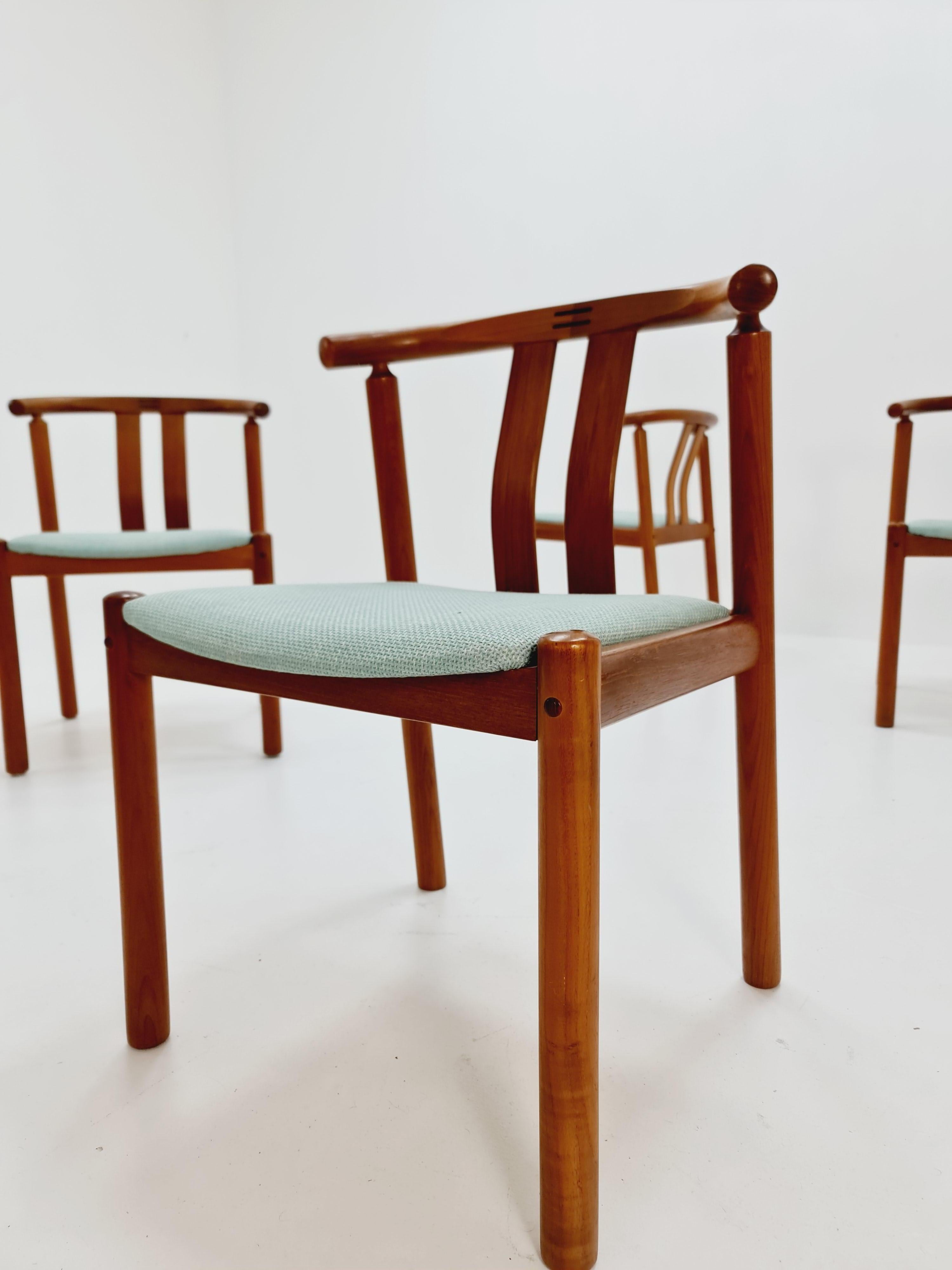 Vintage Mid Century teak dining chairs B Hans J.Frydendal for Boltinge, Set of 6 For Sale 4