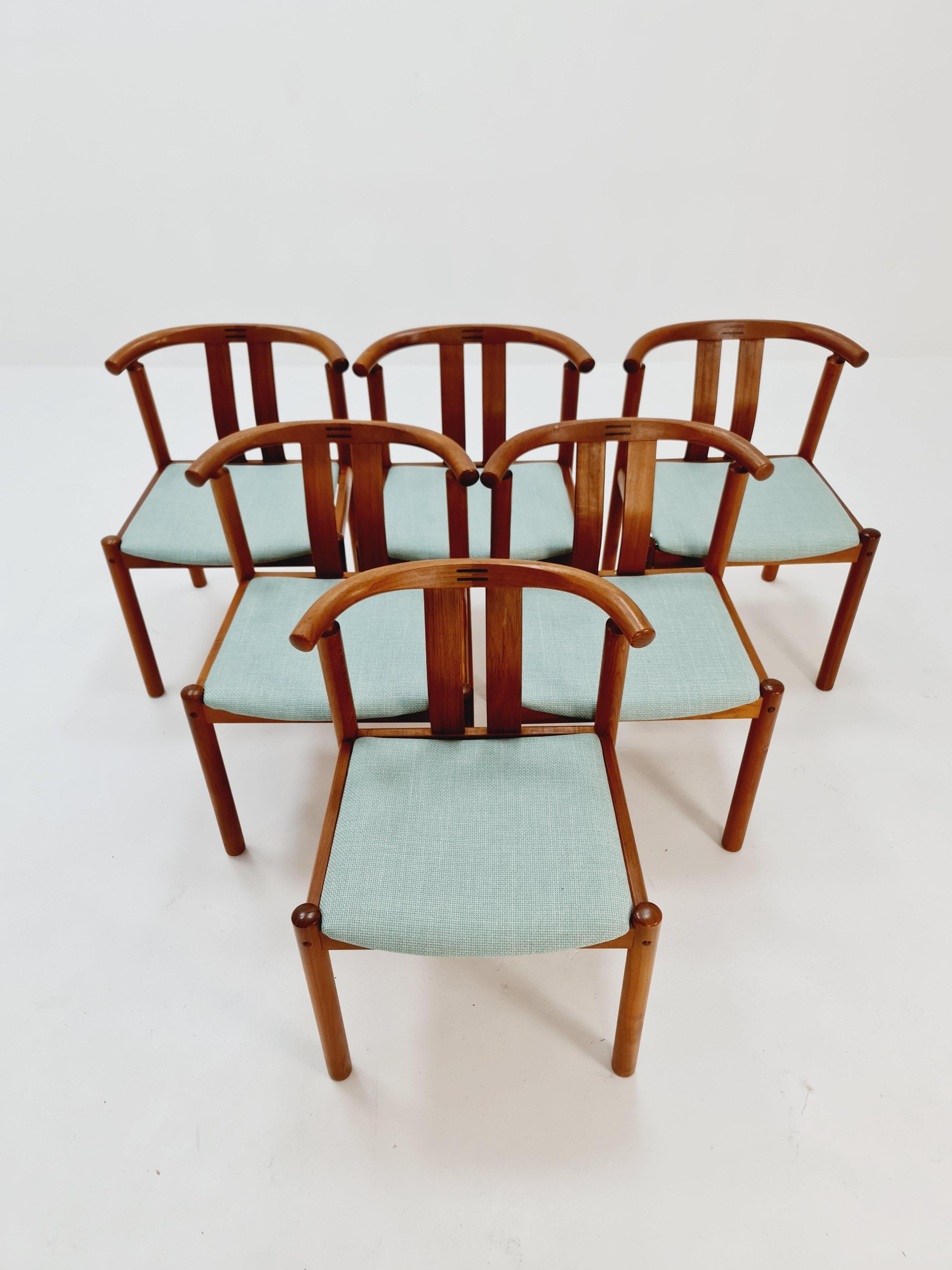 Vintage Mid Century teak dining chairs B Hans J.Frydendal for Boltinge, Set of 6 In Good Condition For Sale In Gaggenau, DE