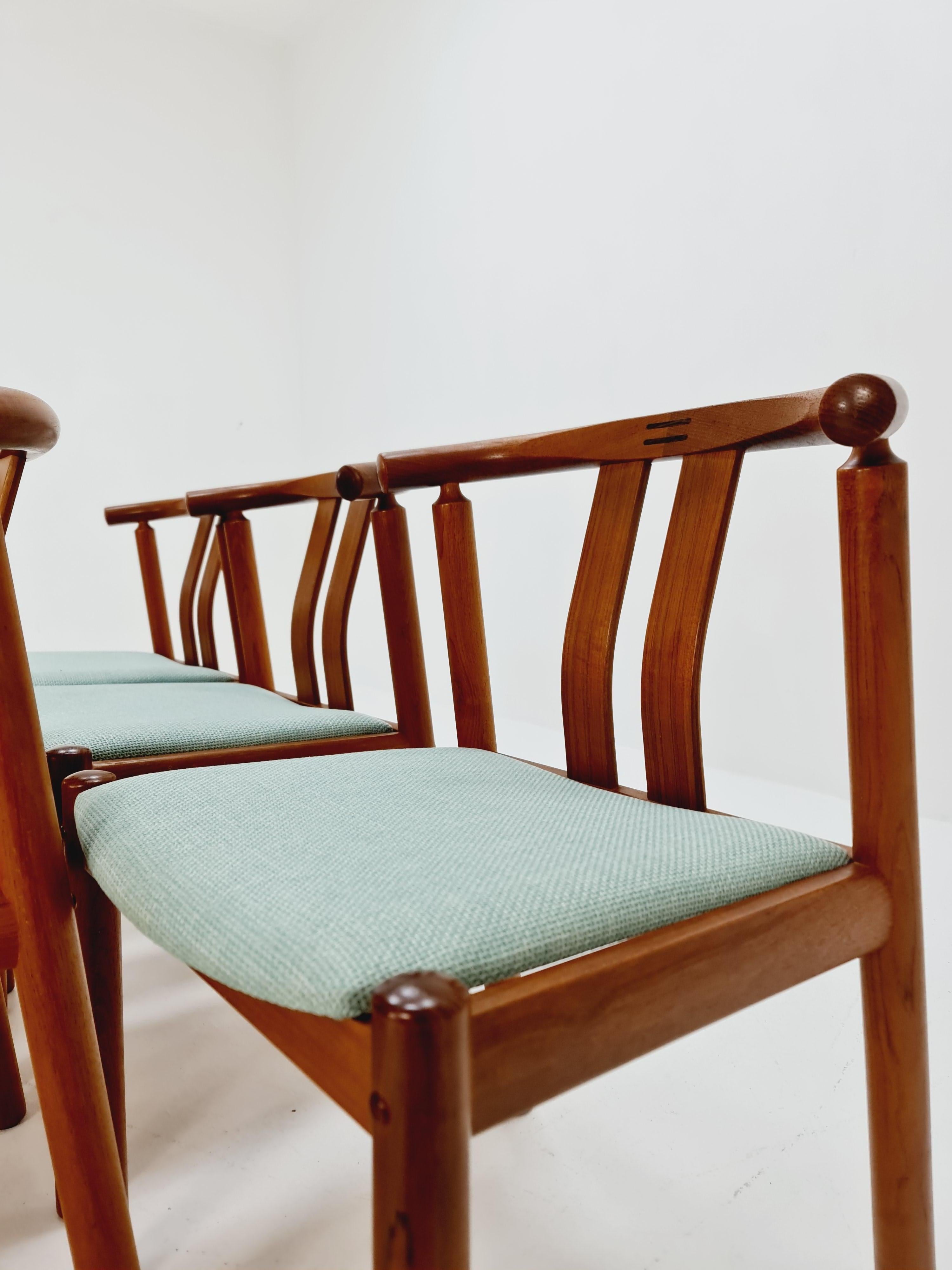 Mid-20th Century Vintage Mid Century teak dining chairs B Hans J.Frydendal for Boltinge, Set of 6 For Sale