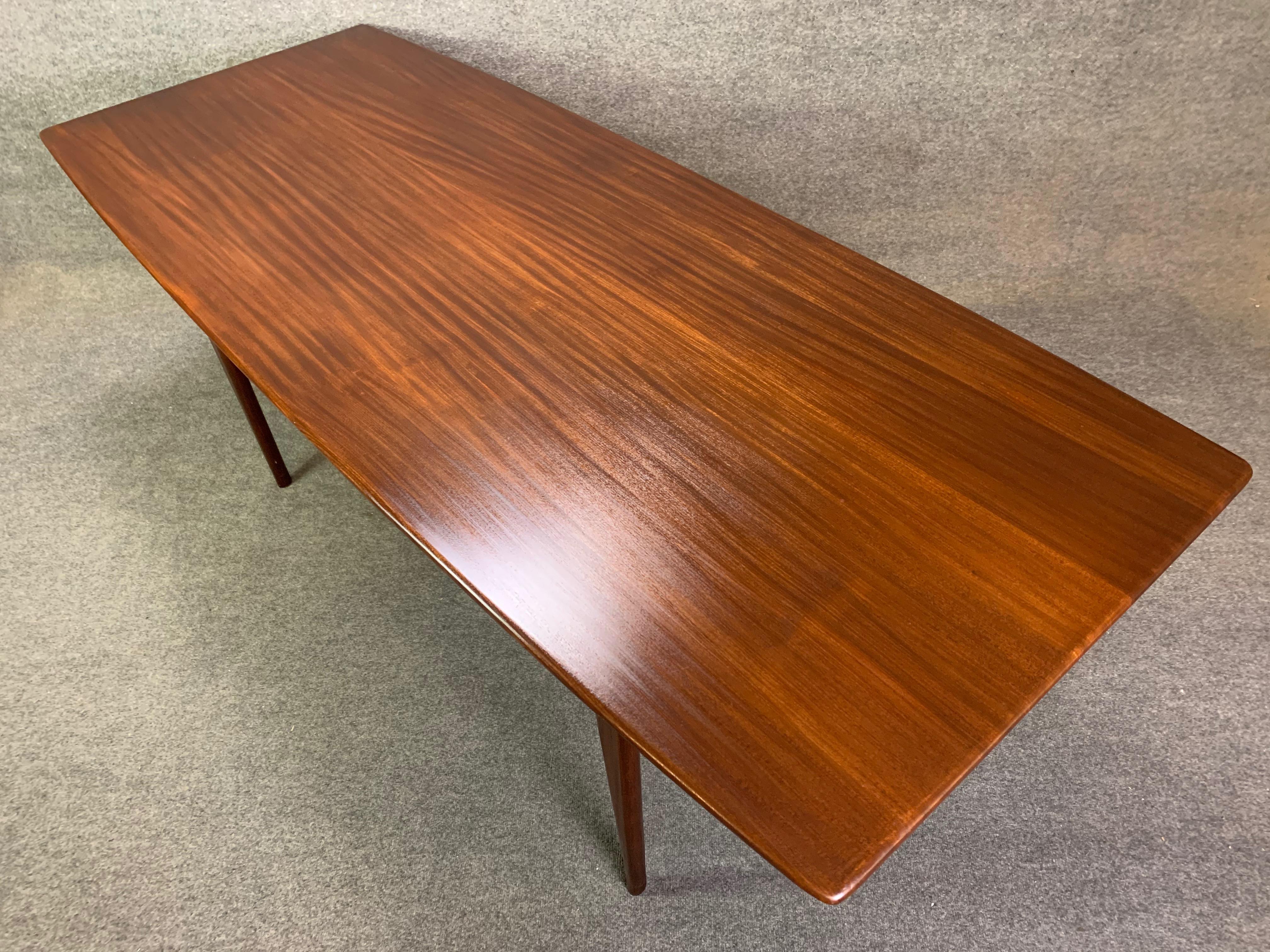 English Vintage Midcentury Teak Dining Table Attributed to Richard Hornby & Fyne Ladye For Sale