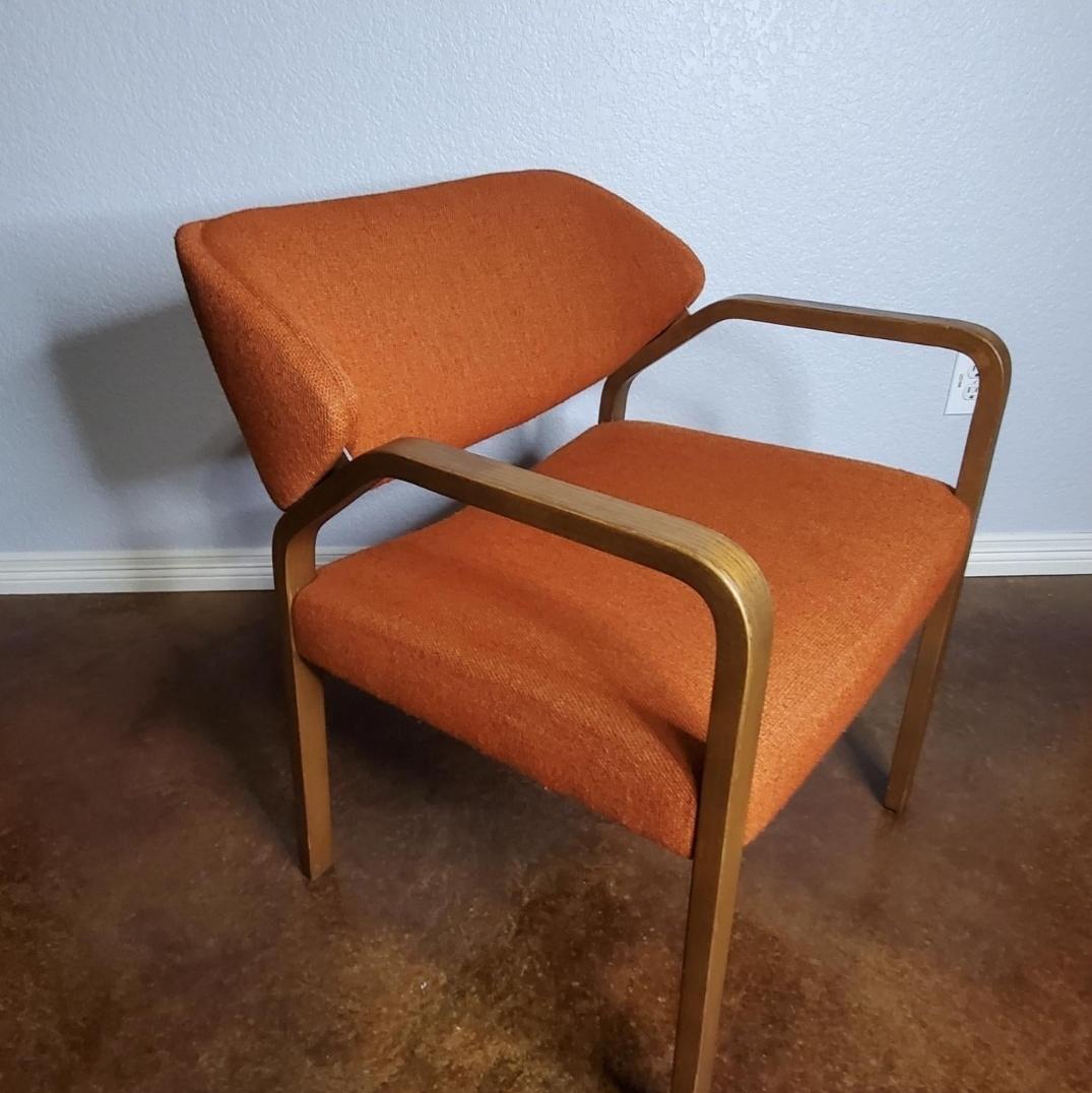 Vintage Mid Century Thonet Bentwood Armchairs - a Pair For Sale 3