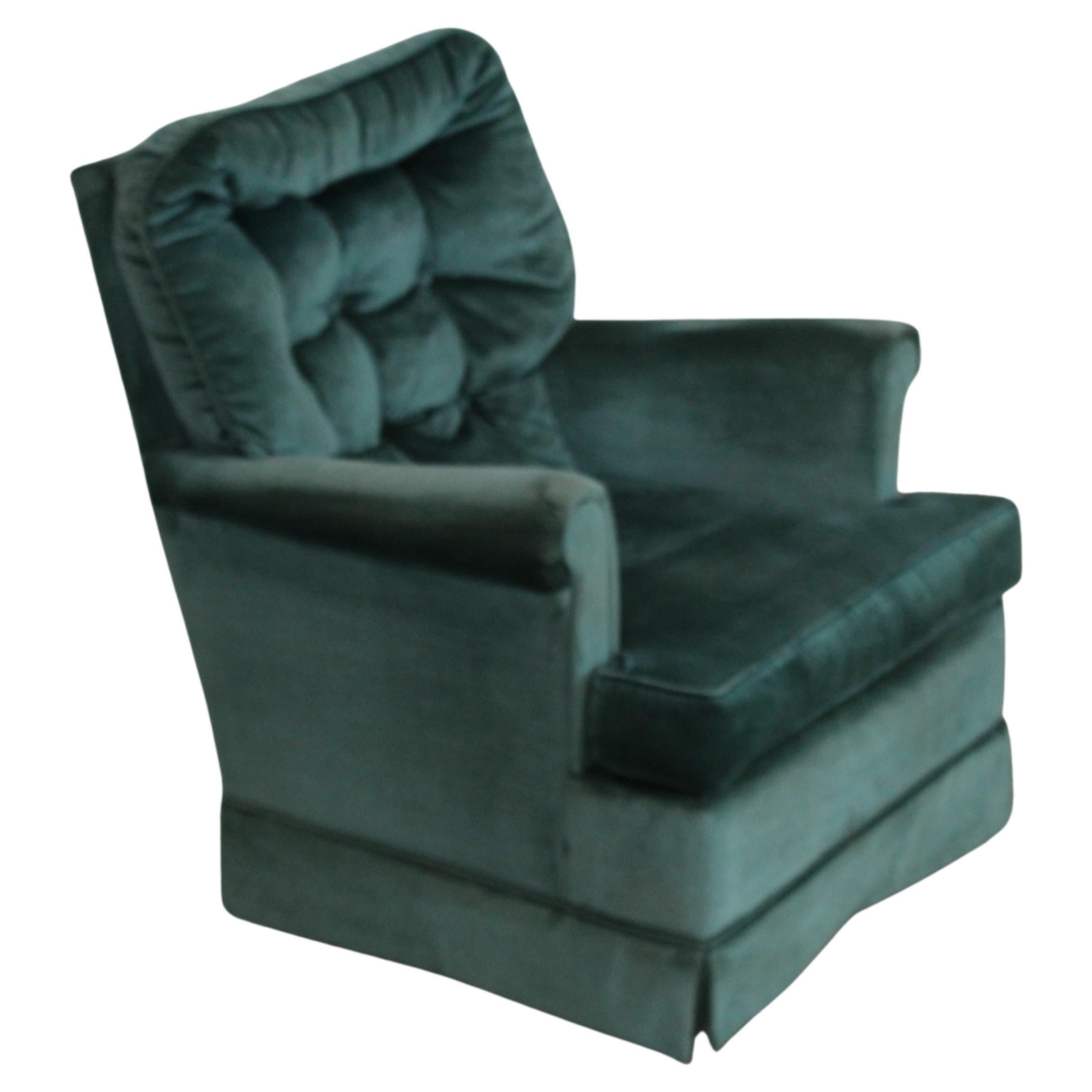 Vintage Mid-Century Tufted-Back Swivel Rocker Club Chair For Sale